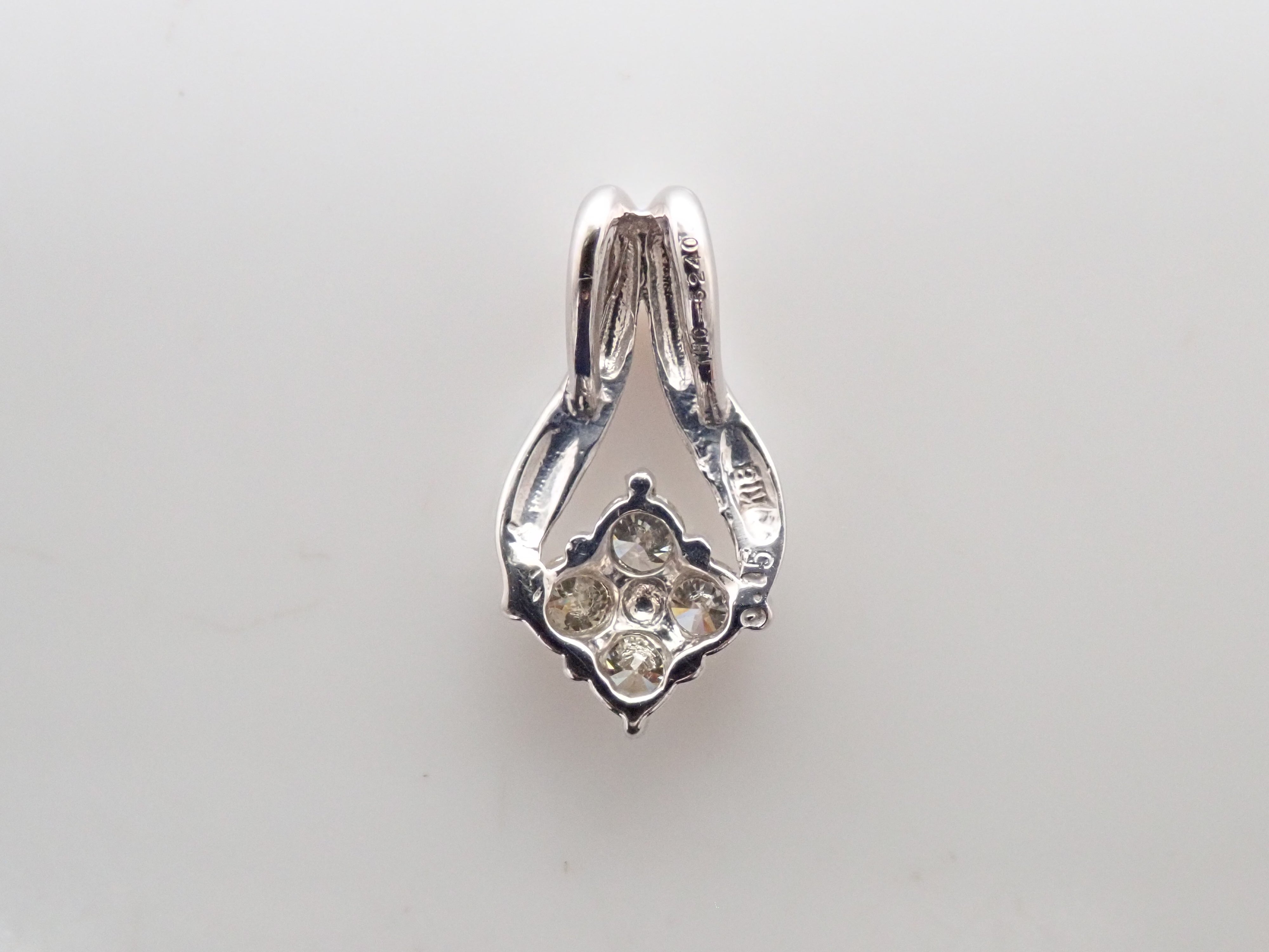 K18 ダイヤモンド 0.15ct ペンダントトップ（ネックレストップ）