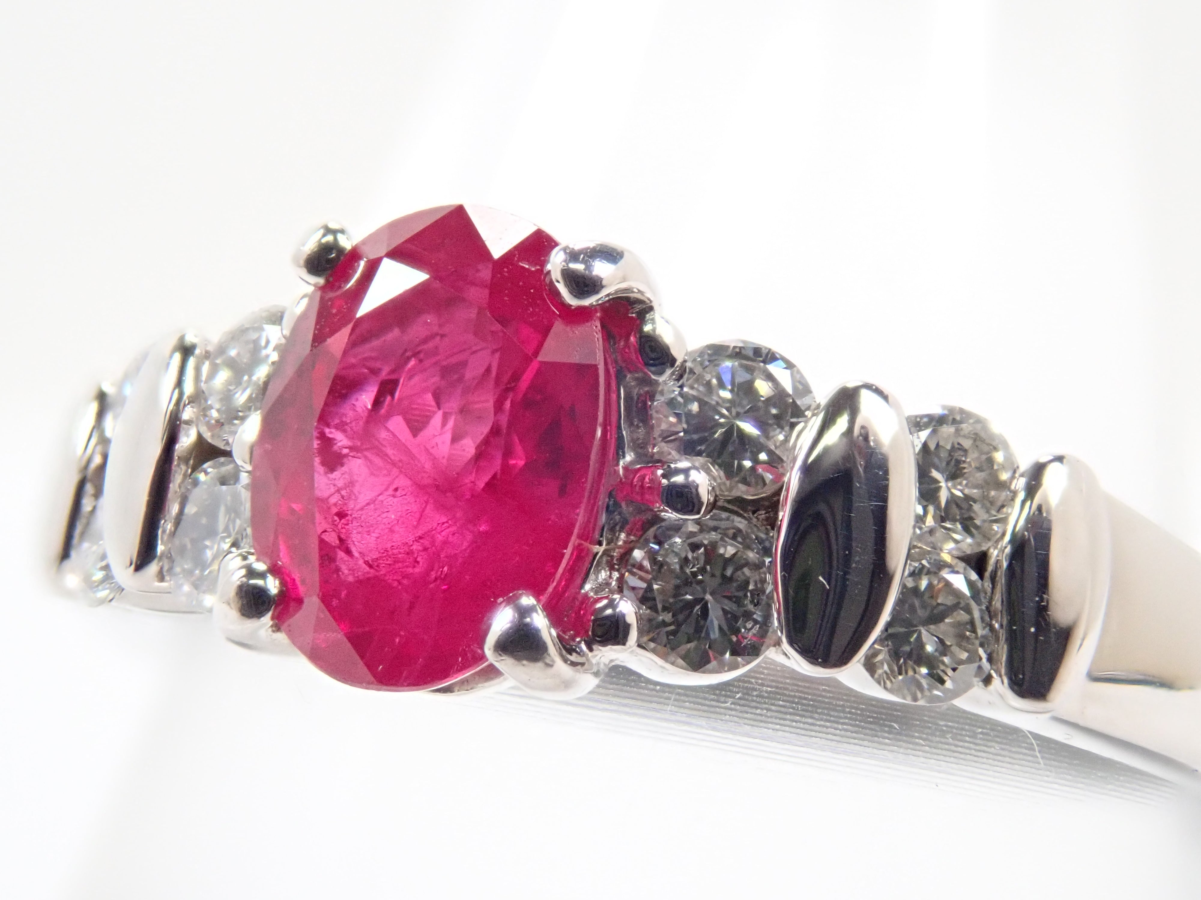 Pt900 ビルマ産ルビー 1.07ct・ダイヤモンド0.32ctリング GIA
