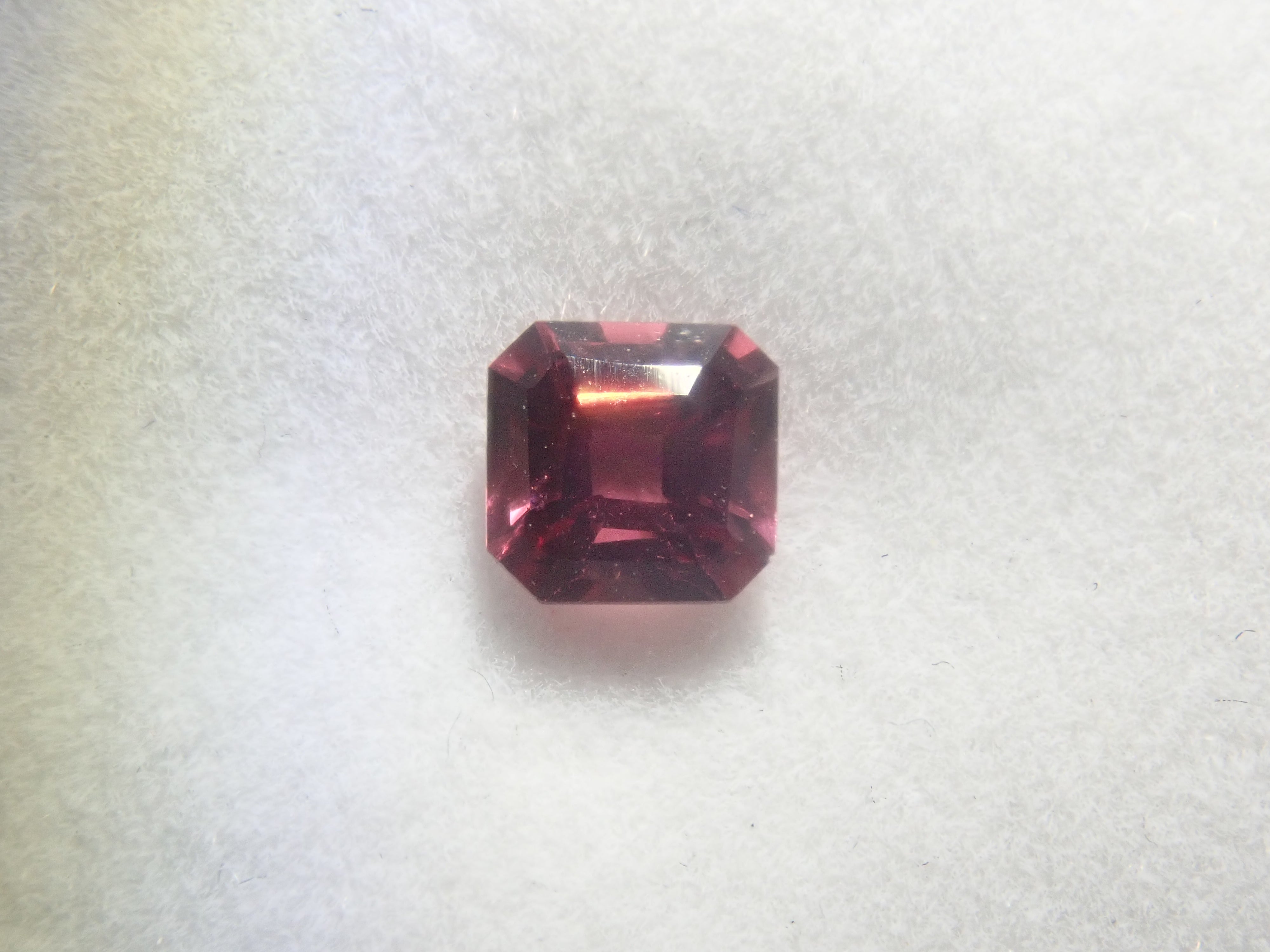 {June Campaign Limited Edition} Rare Stone Gacha💎 Padparadscha Sapphire 0.3ct+ with Certificate, Benitoite, Red Beryl, etc. Loose Stones for 1 Stone {Multiple Purchase Discounts Available}