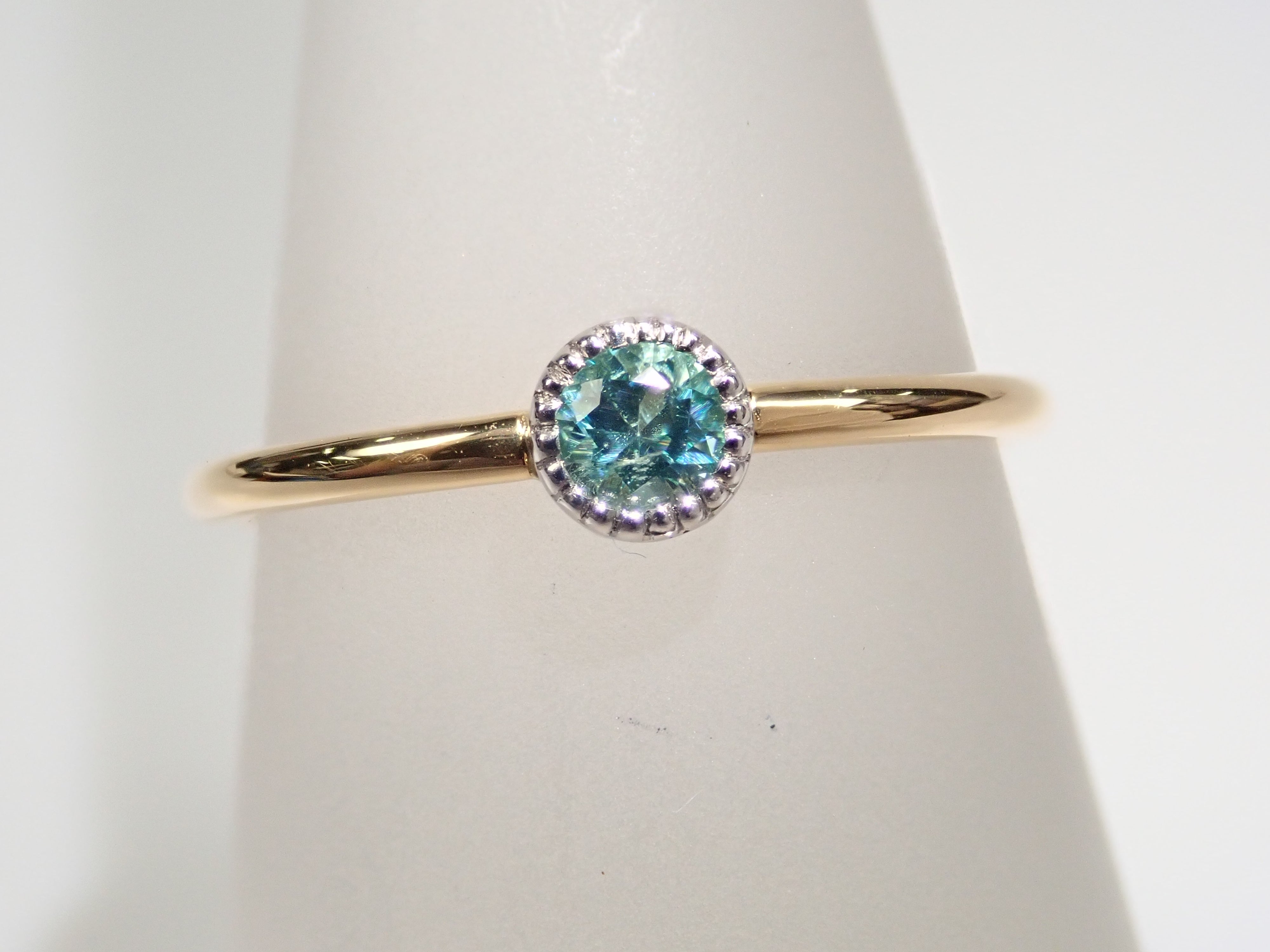 【22602492掲載】K18/Pt950 ノンオイルエメラルド 0.1ct リング
