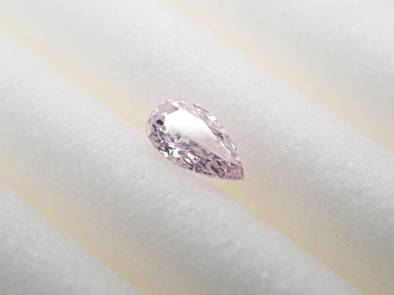 パープルダイヤモンド 0.050ctルース(FANCY LIGHT PINK PURPLE, SI-2,ペアシェイプ)