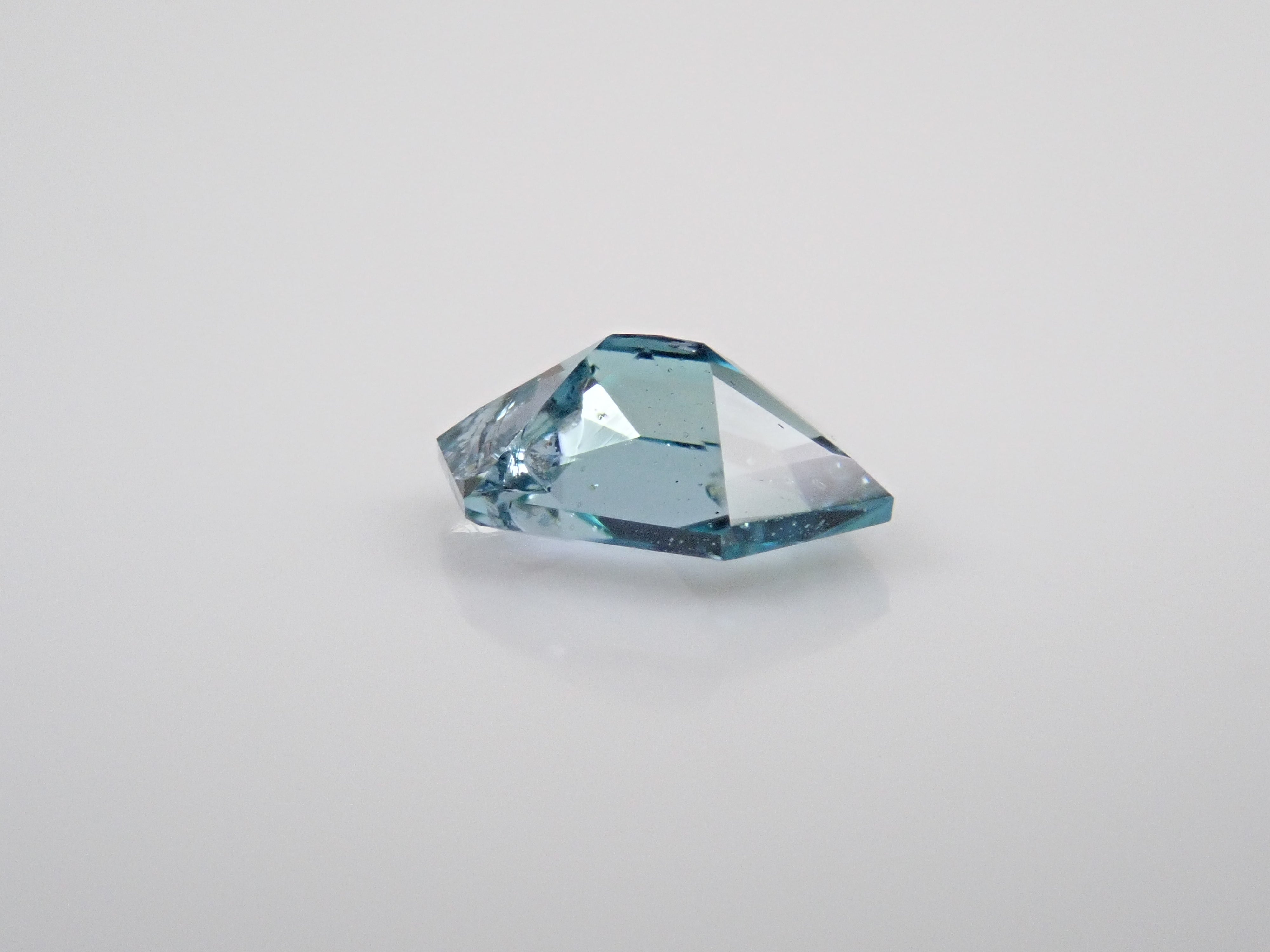 【12544254掲載】コーネルピン 0.228ctルース