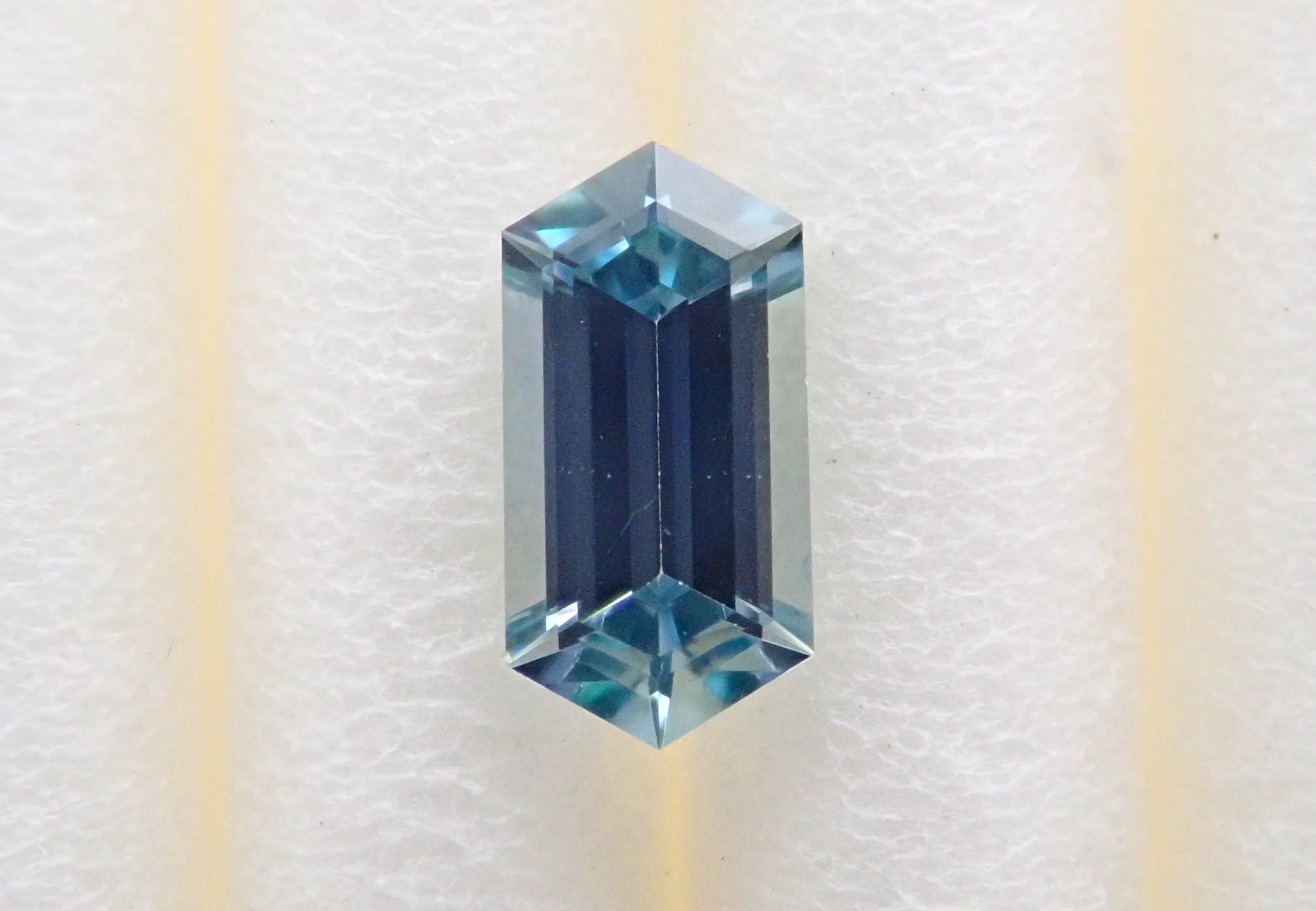 Blue sapphire from Madagascar 0.196ct loose