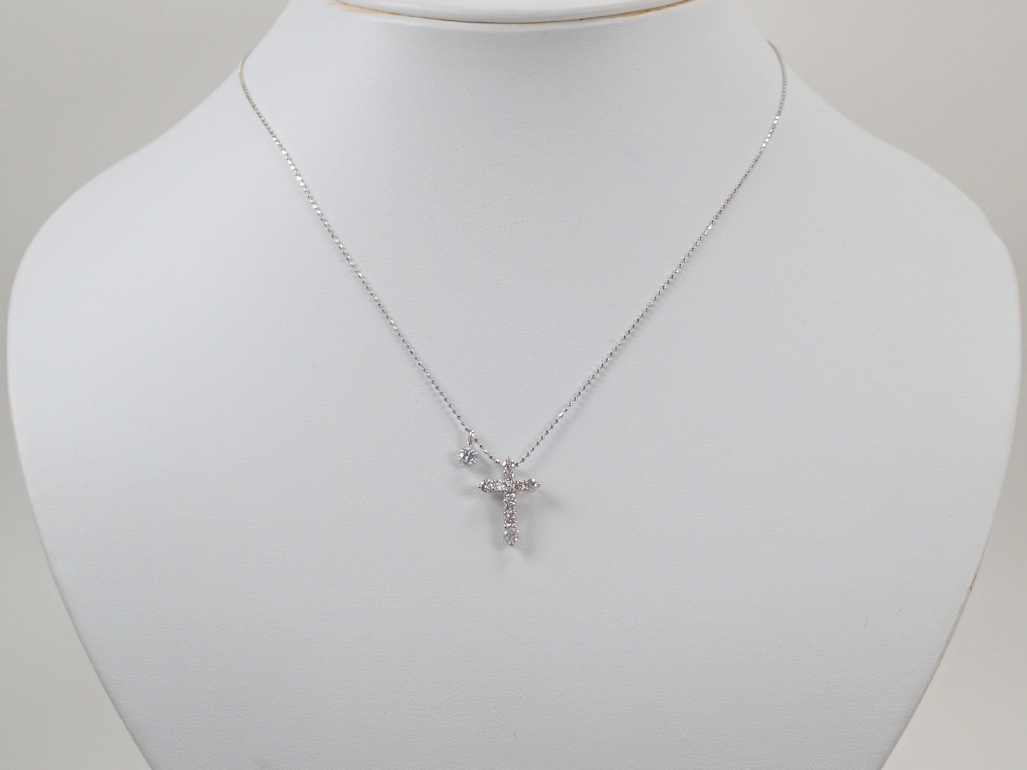 Pt900/K18WG ダイヤモンド0.50ct ・ダイヤモンド0.07ctペンダント