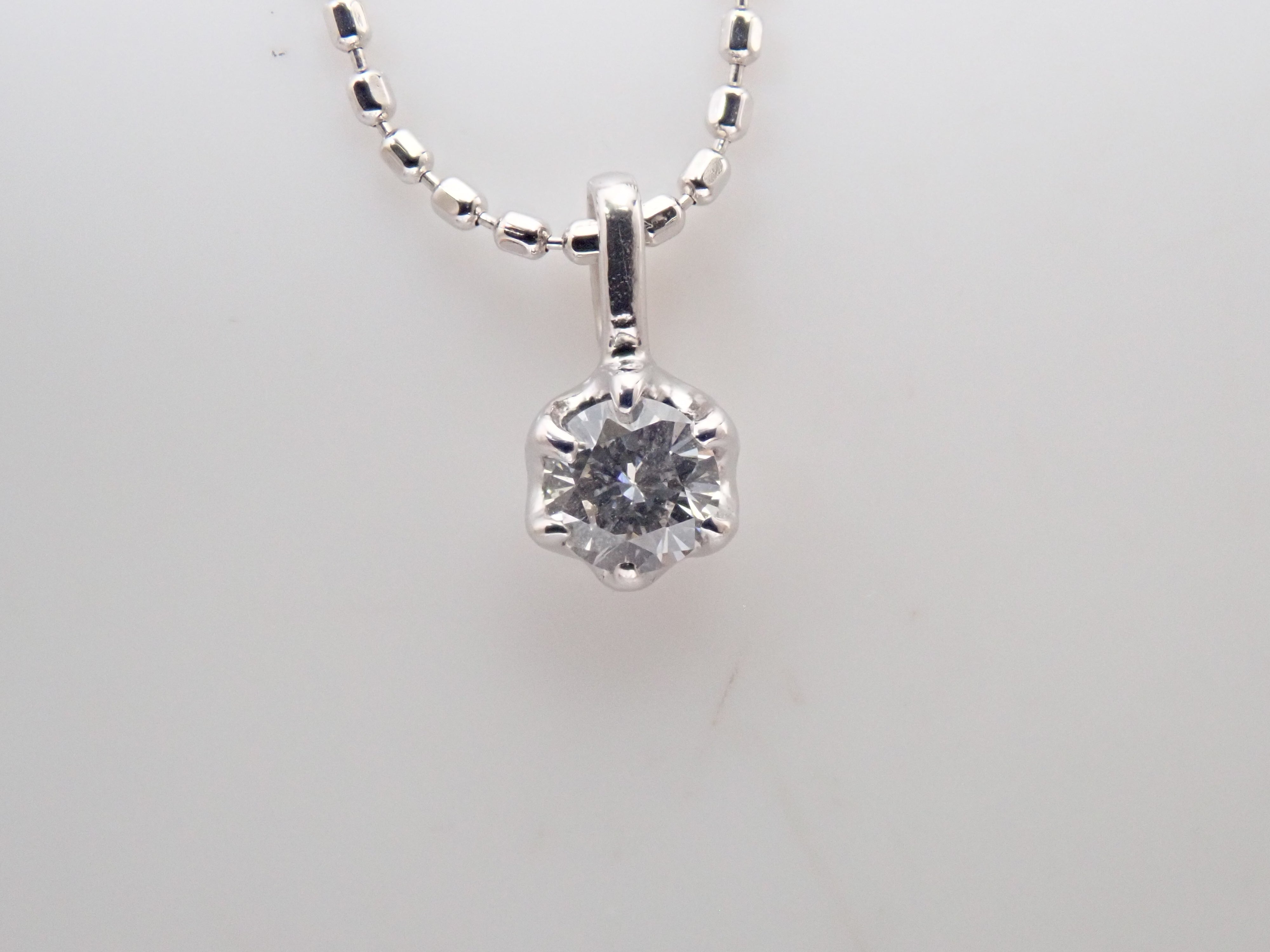 fluke@ペンダント Pt900 ダイヤモンド合計0.50ct Pt900/K18WG ダイヤモンド0.50ct ・ダイヤモンド0.07ctペンダント