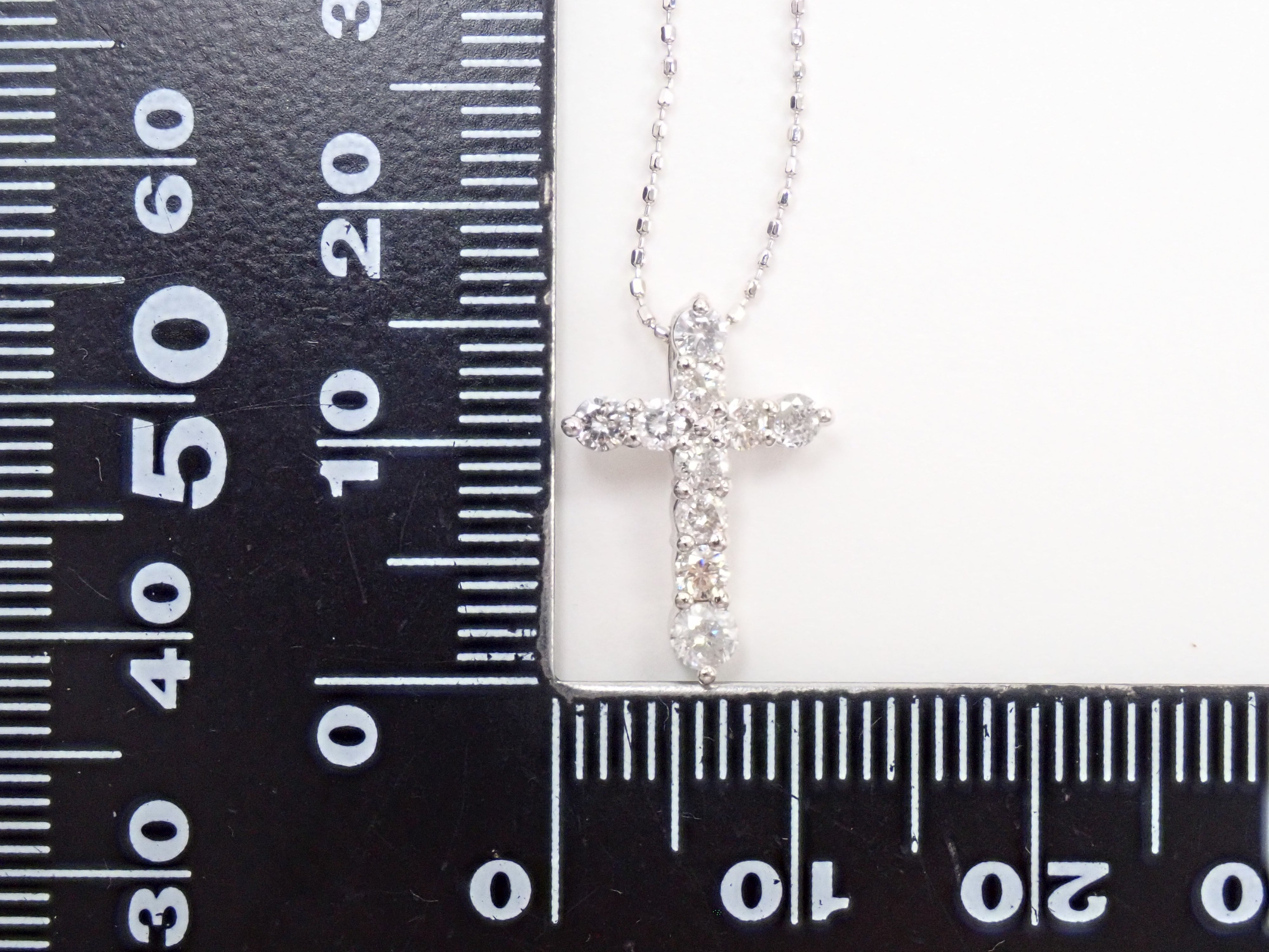 Pt900/K18WG ダイヤモンド0.50ct ・ダイヤモンド0.07ctペンダント