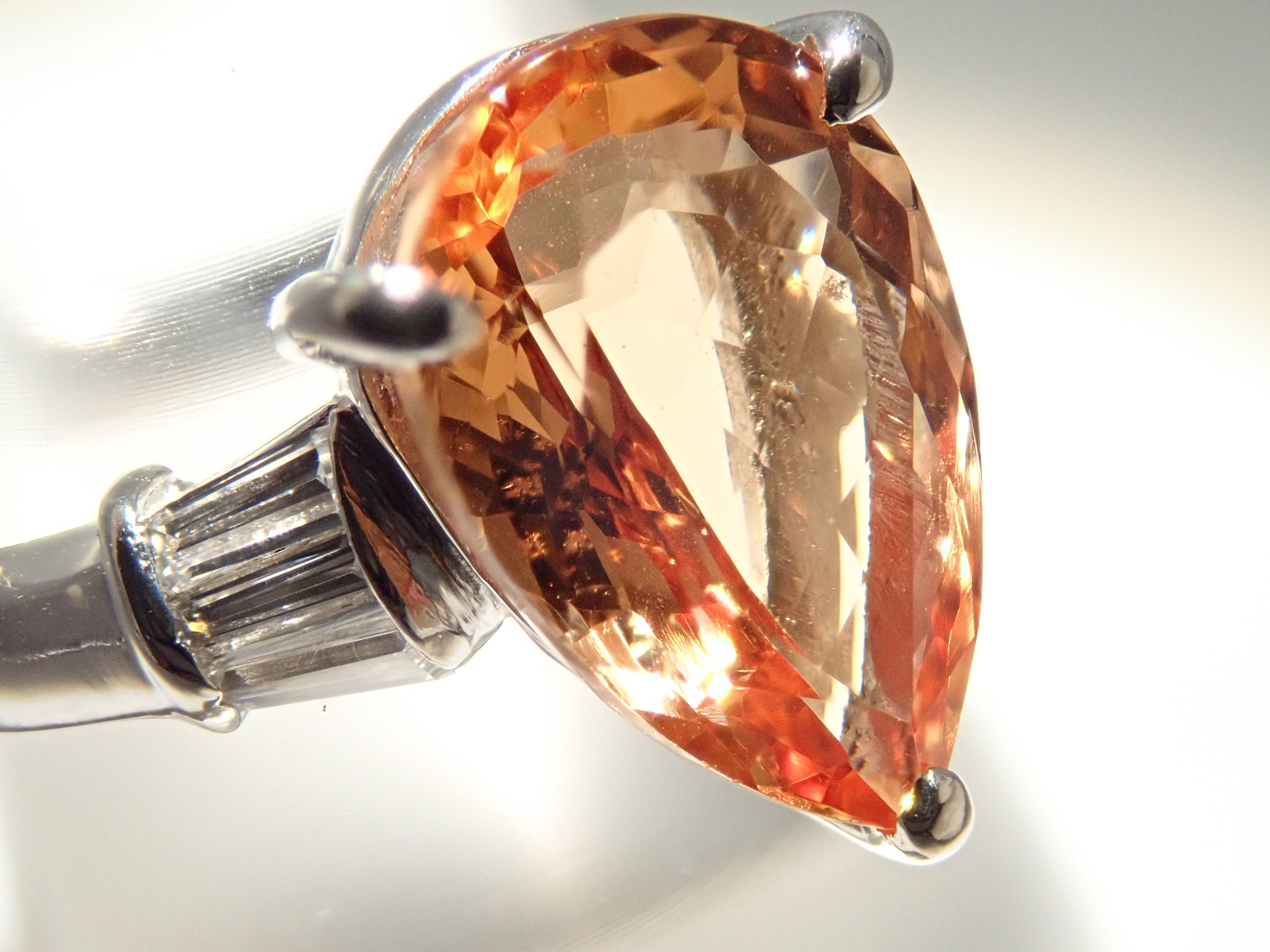 【7/29 22時販売】【カラフリ】Pt900 インペリアルトパーズ 3.88ct・ダイヤモンド0.26ct リング 鑑別書
