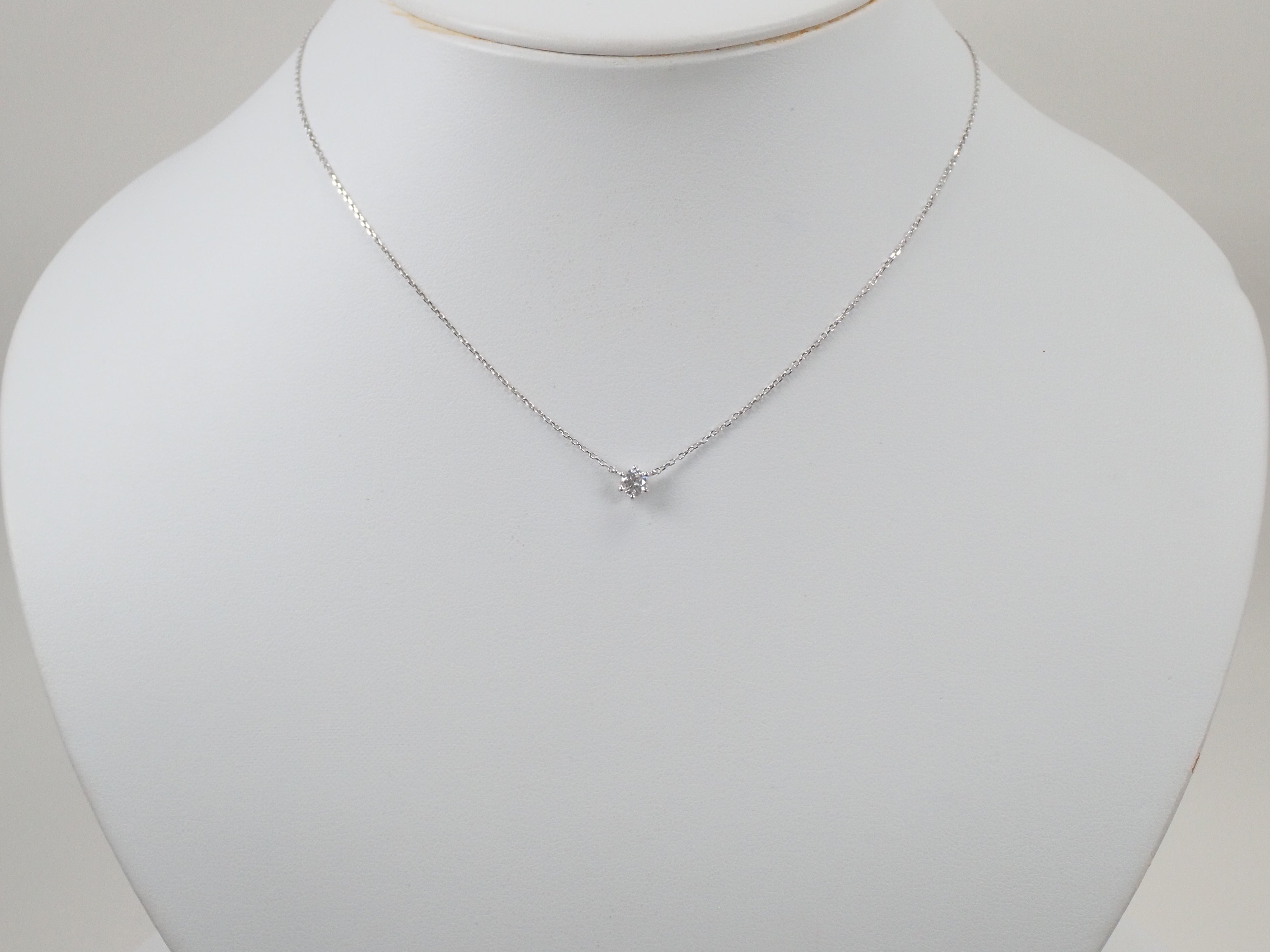 Pt900/Pt850 ダイヤモンド 4.0mm/0.29ct 一粒ペンダント（ネックレス）