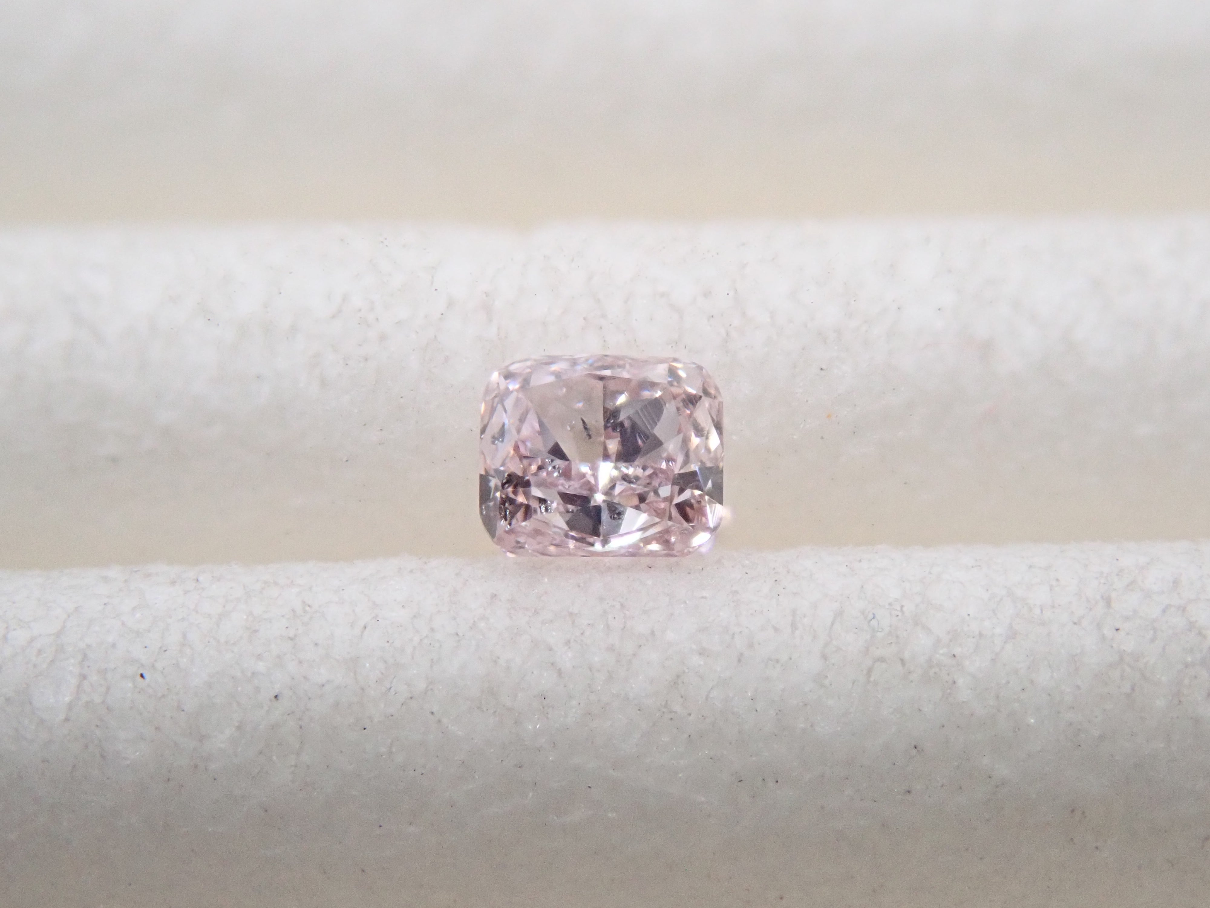 【7/31 22時販売】ピンクダイヤモンド 0.073ctルース(FANCY LIGHT PURPLE PINK, SI2)