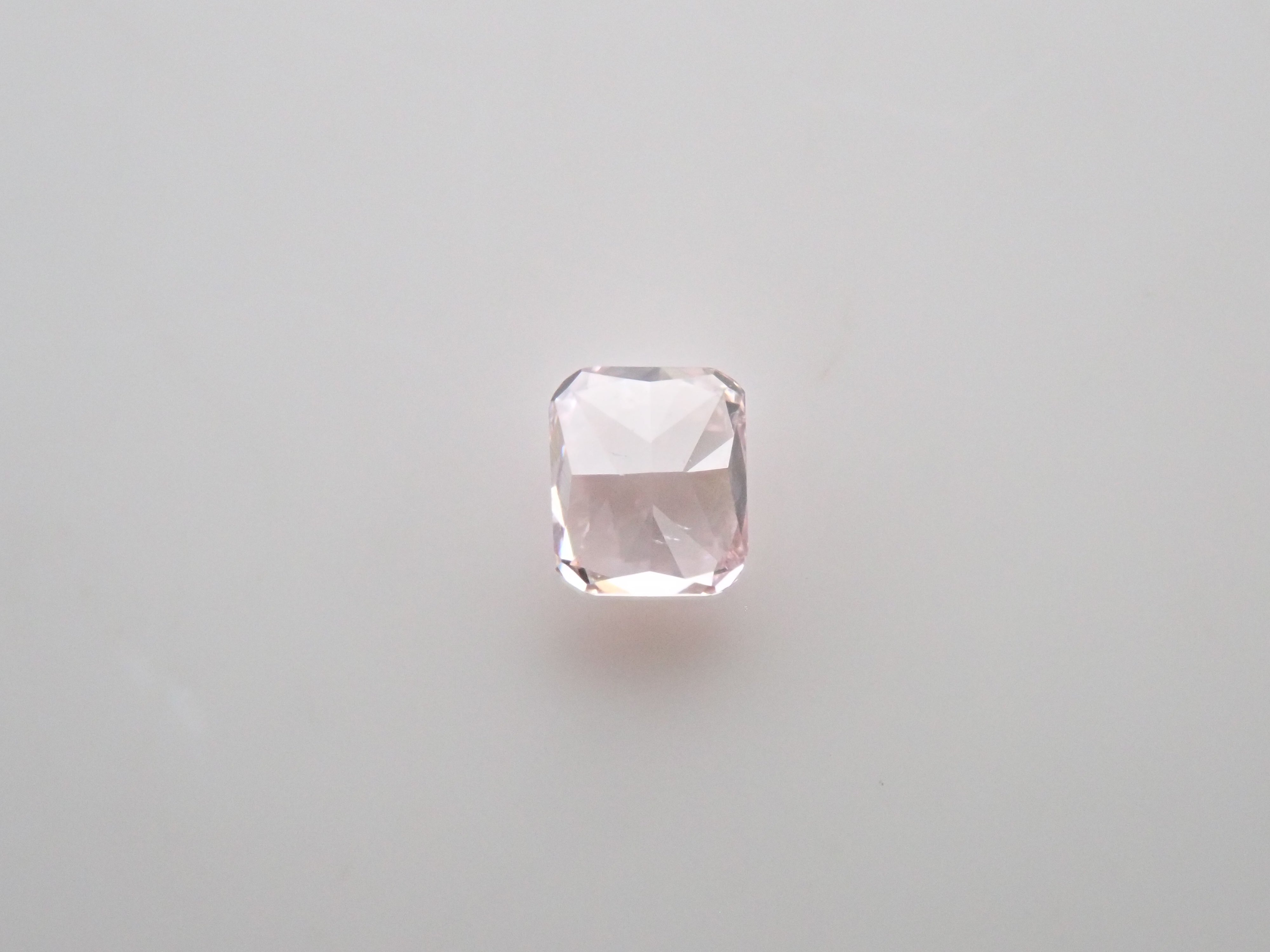 ピンクダイヤモンド 0.073ctルース(FANCY LIGHT PURPLE PINK, SI2)