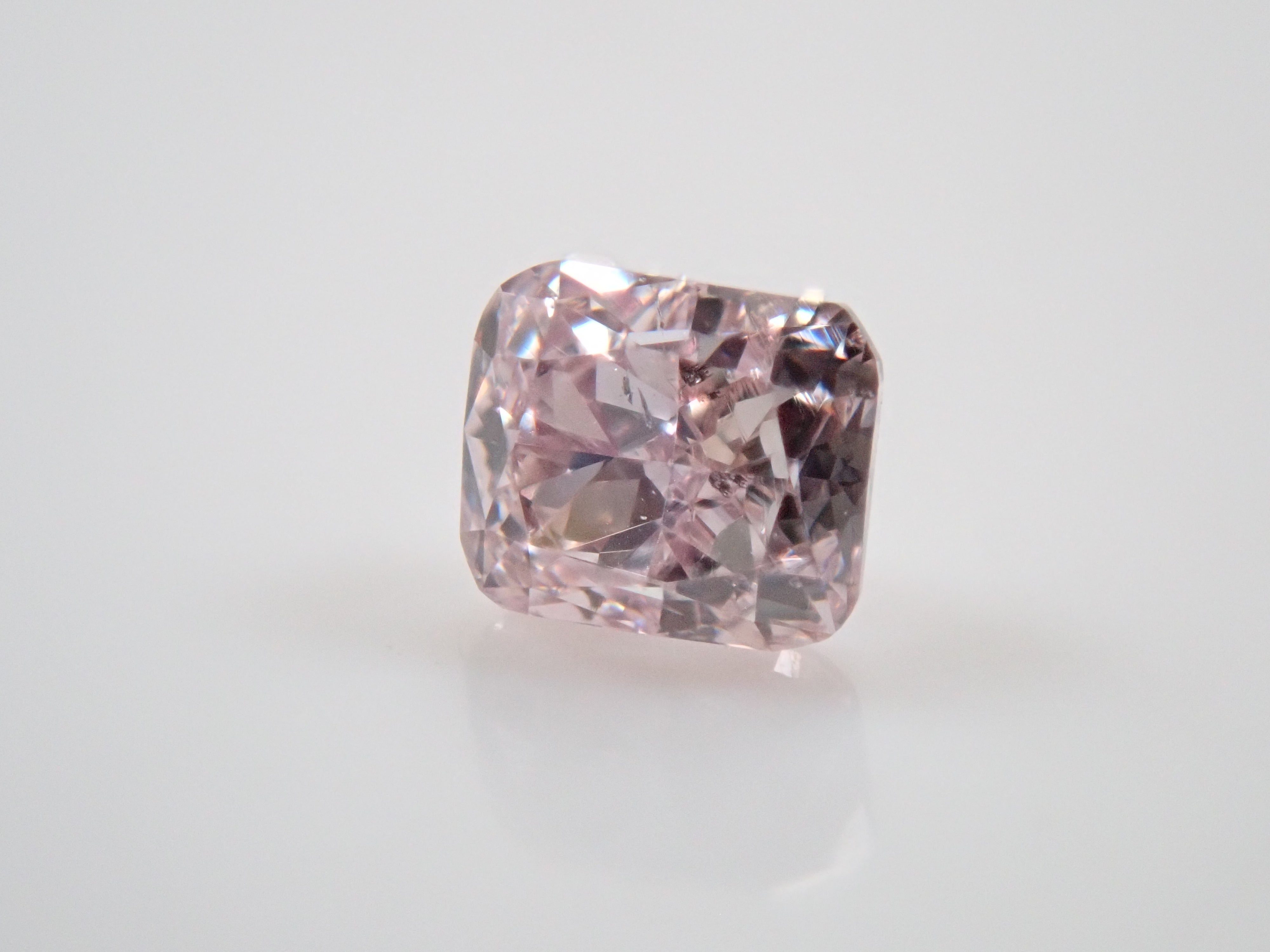 【7/31 22時販売】ピンクダイヤモンド 0.073ctルース(FANCY LIGHT PURPLE PINK, SI2)