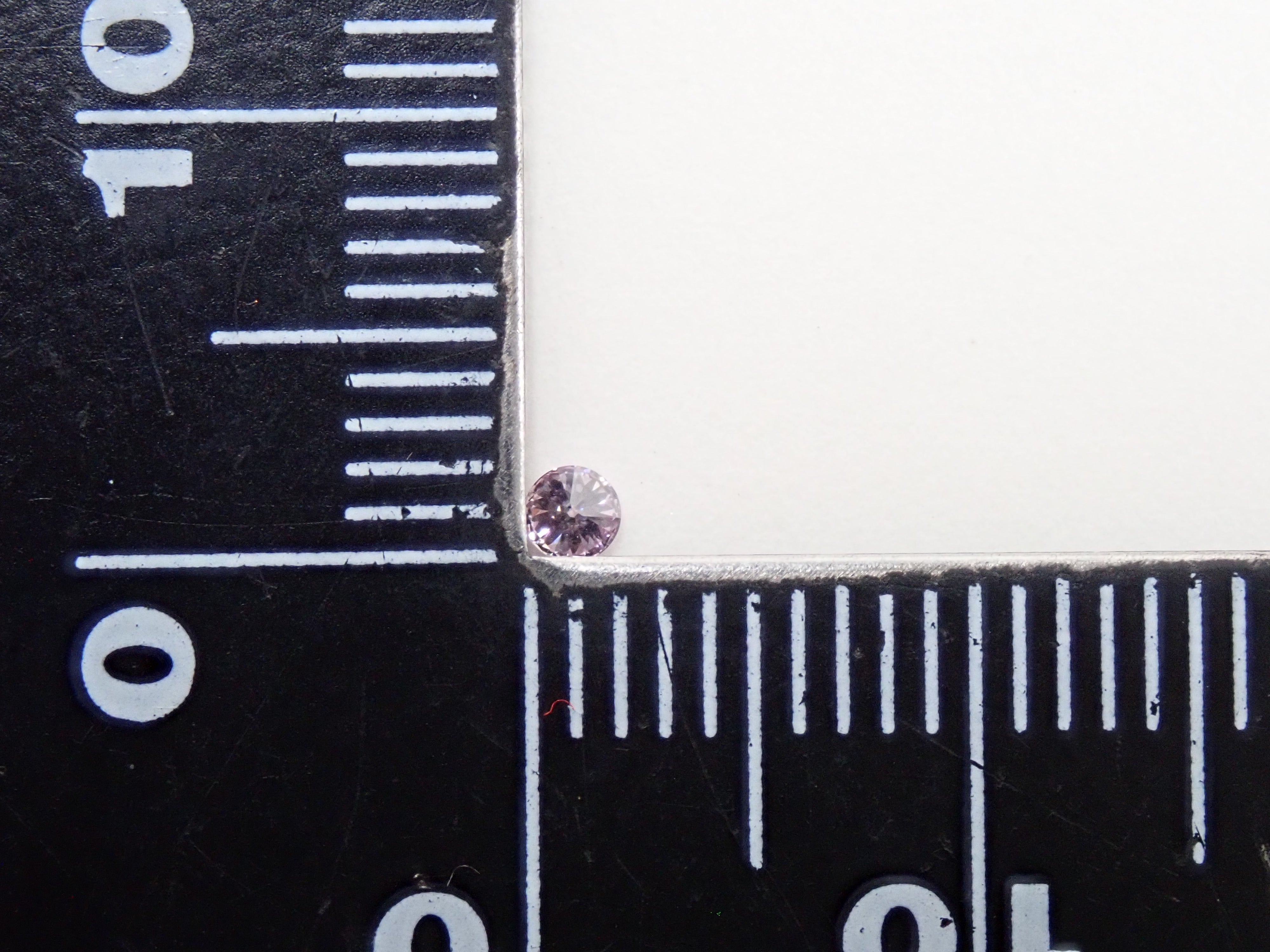 【7/26 22時販売】ピンクダイヤモンド 2.2mm/0.044ctルース(FANCY LIGHT PURPLE PINK, SI1)