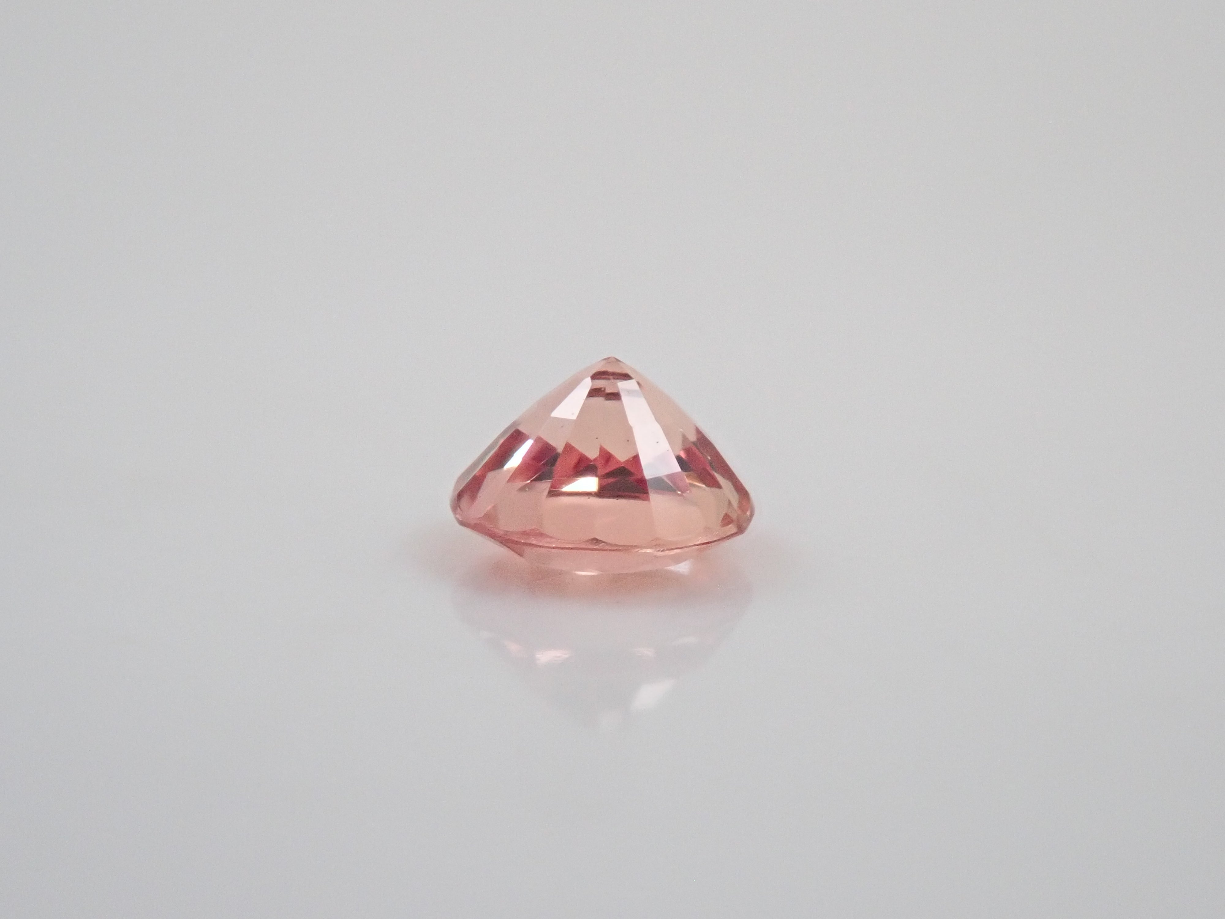 マダガスカル産パパラチアサファイア 3.5mm/0.234ctルース 中宝鑑