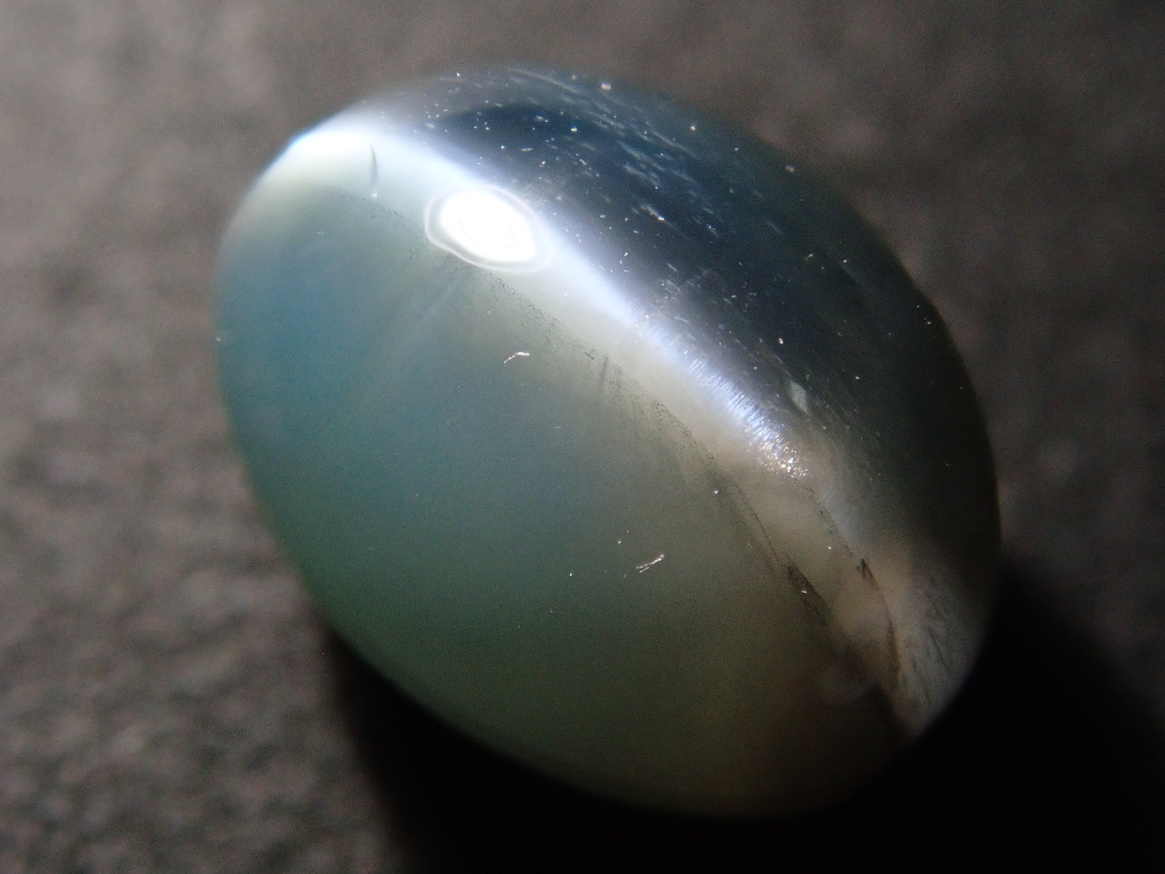 【12544778掲載】クリソベリルキャッツアイ 1.929ctルース