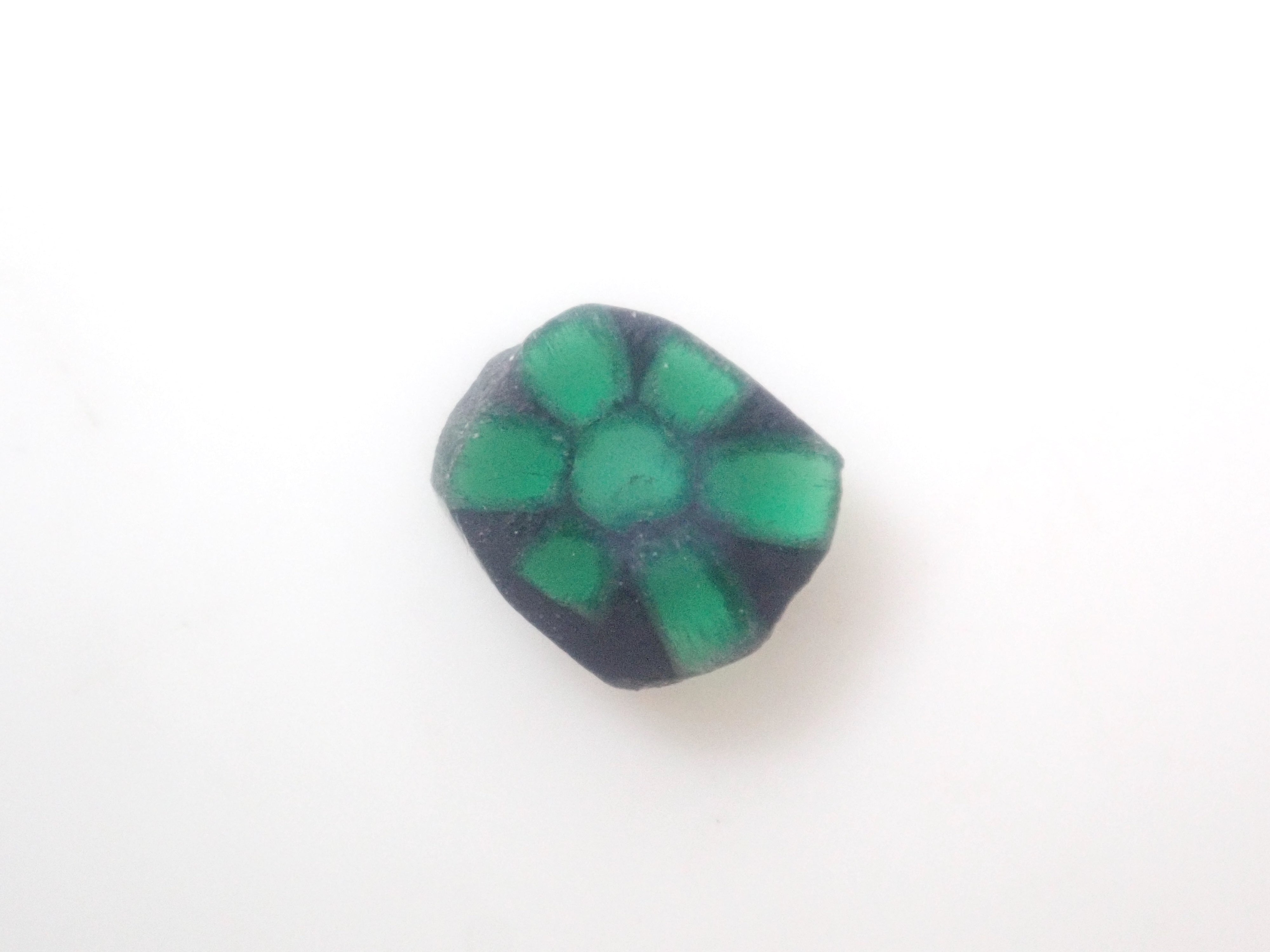 [Posted as 12563940] Colombian Trapiche Emerald 0.199 ct Loose Stone