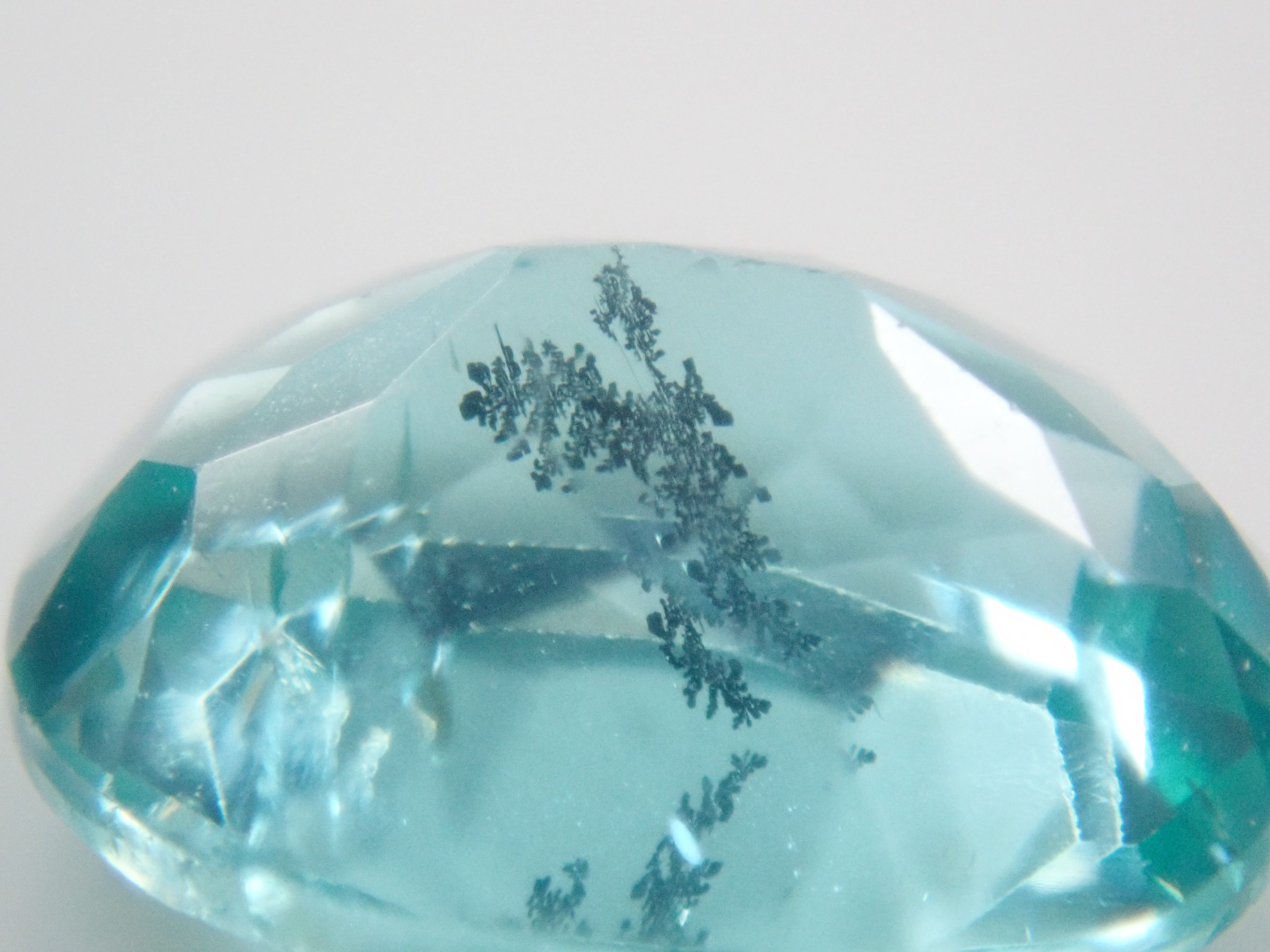 [12563973 Posted] Dendritic Apatite 1.063ct Loose Gemstone
