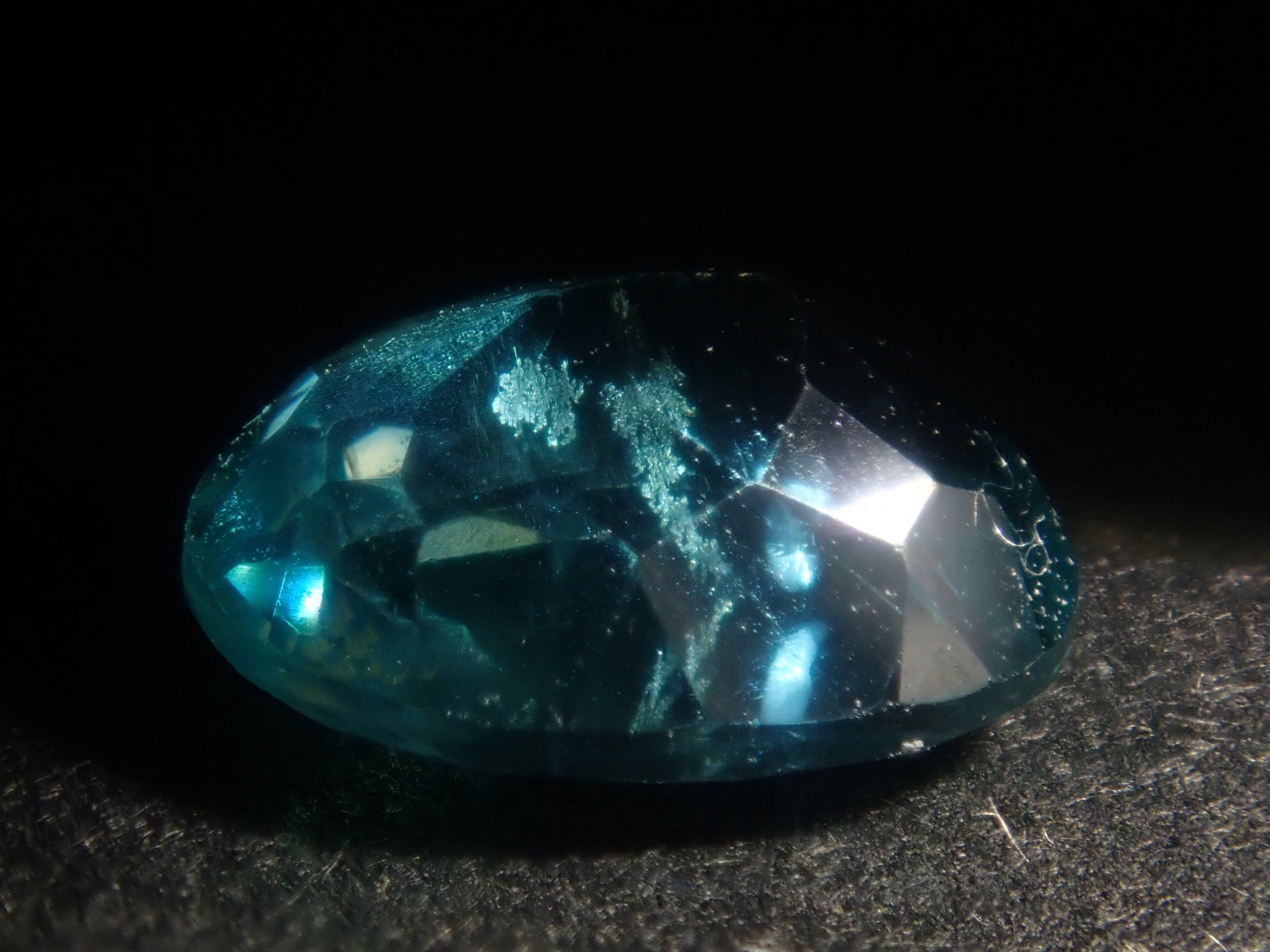 [12563973 Posted] Dendritic Apatite 1.063ct Loose Gemstone