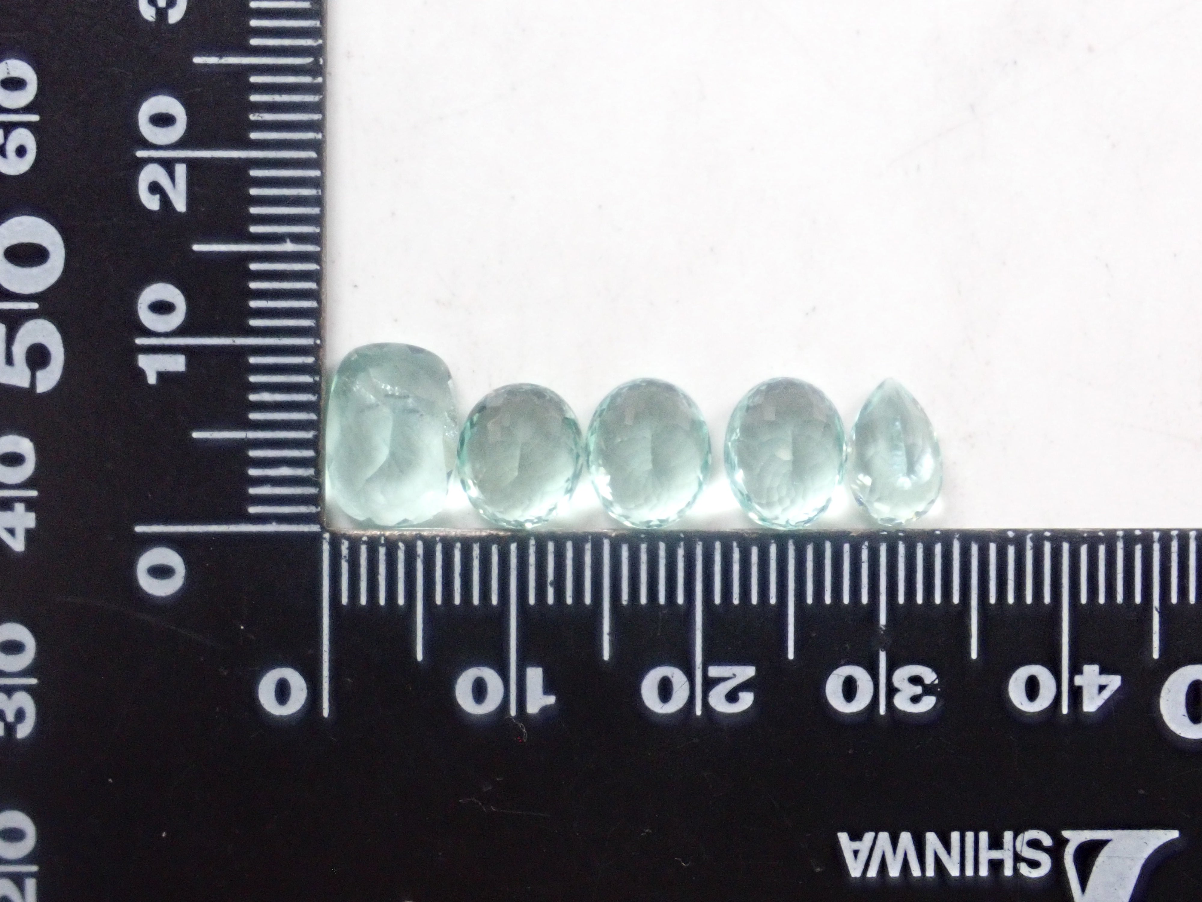【8/14  22時販売】《限定10石》ジンバブエ産ミントフローライト1石ルース（平均2.2ct）  《複数購入割引有》