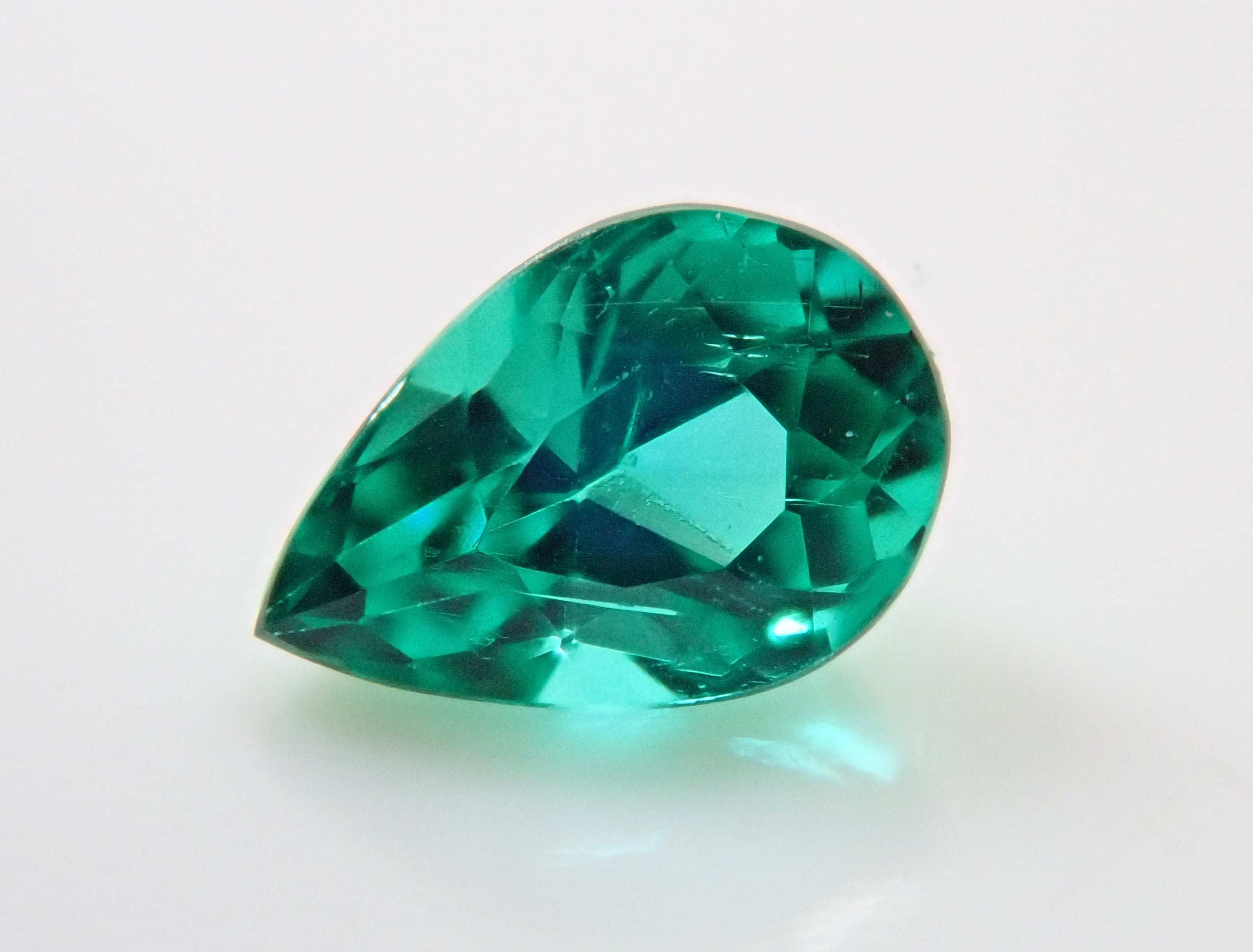 [Lottery Sale 0825_10] Colombian Non-Oil Emerald 0.090ct Loose GIA