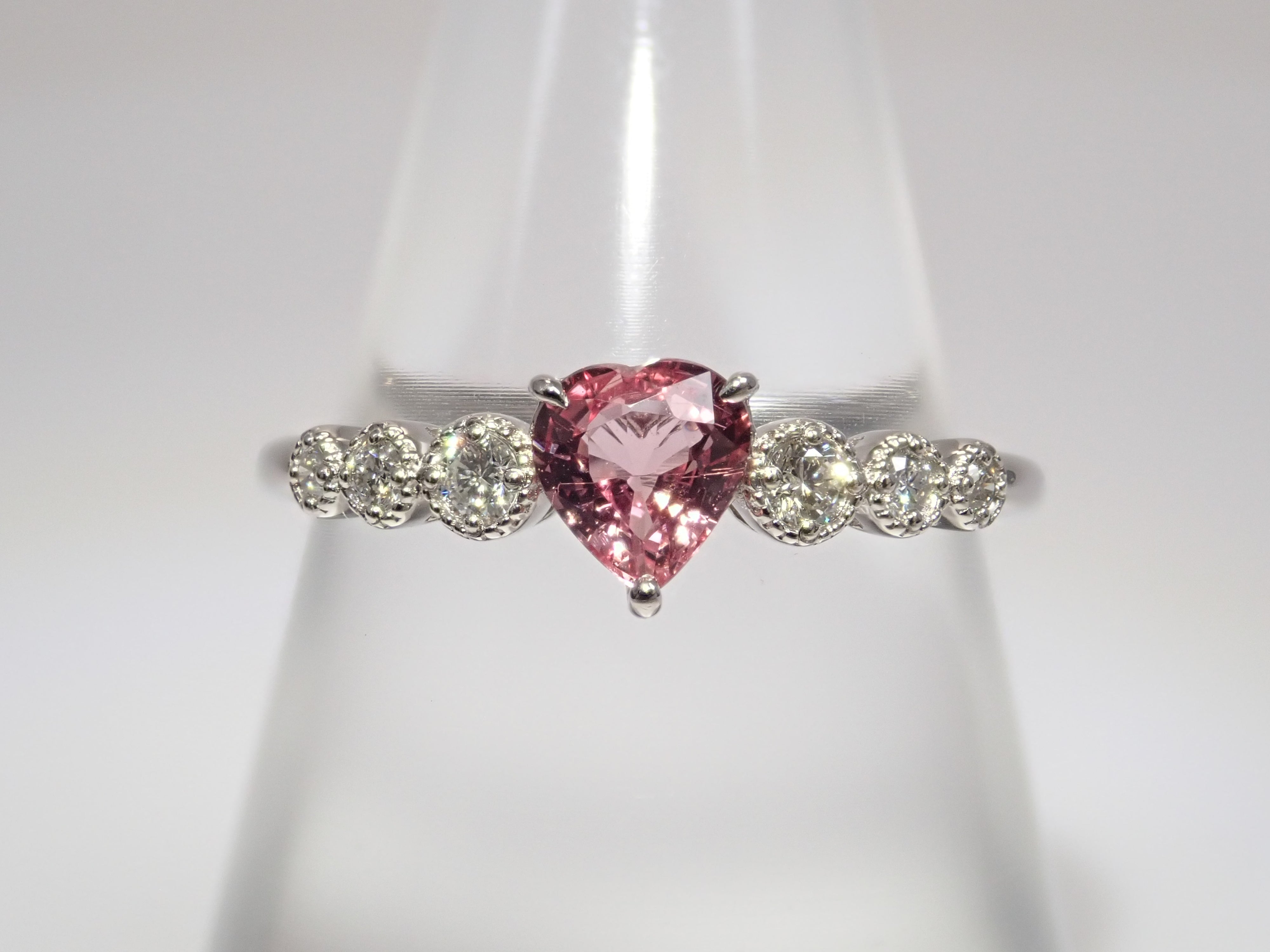 【8/6 22時販売】【カラフリ】Pt900 ピンクサファイア 0.465ct・ダイヤモンド0.12ctリング 鑑別書