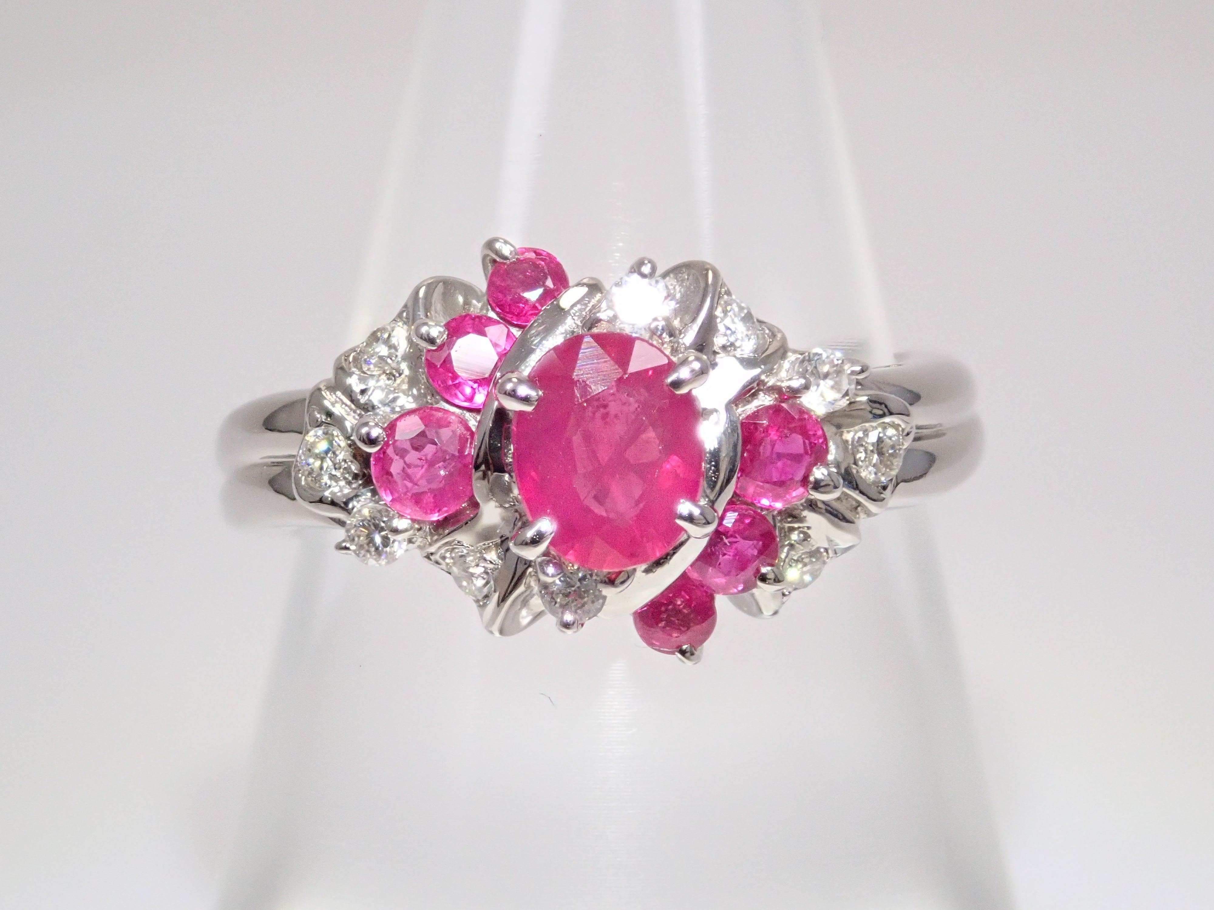 【8/6 22時販売】【カラフリ】Pt850 ルビー 0.85ct・ダイヤモンド0.09ctリング 鑑別書