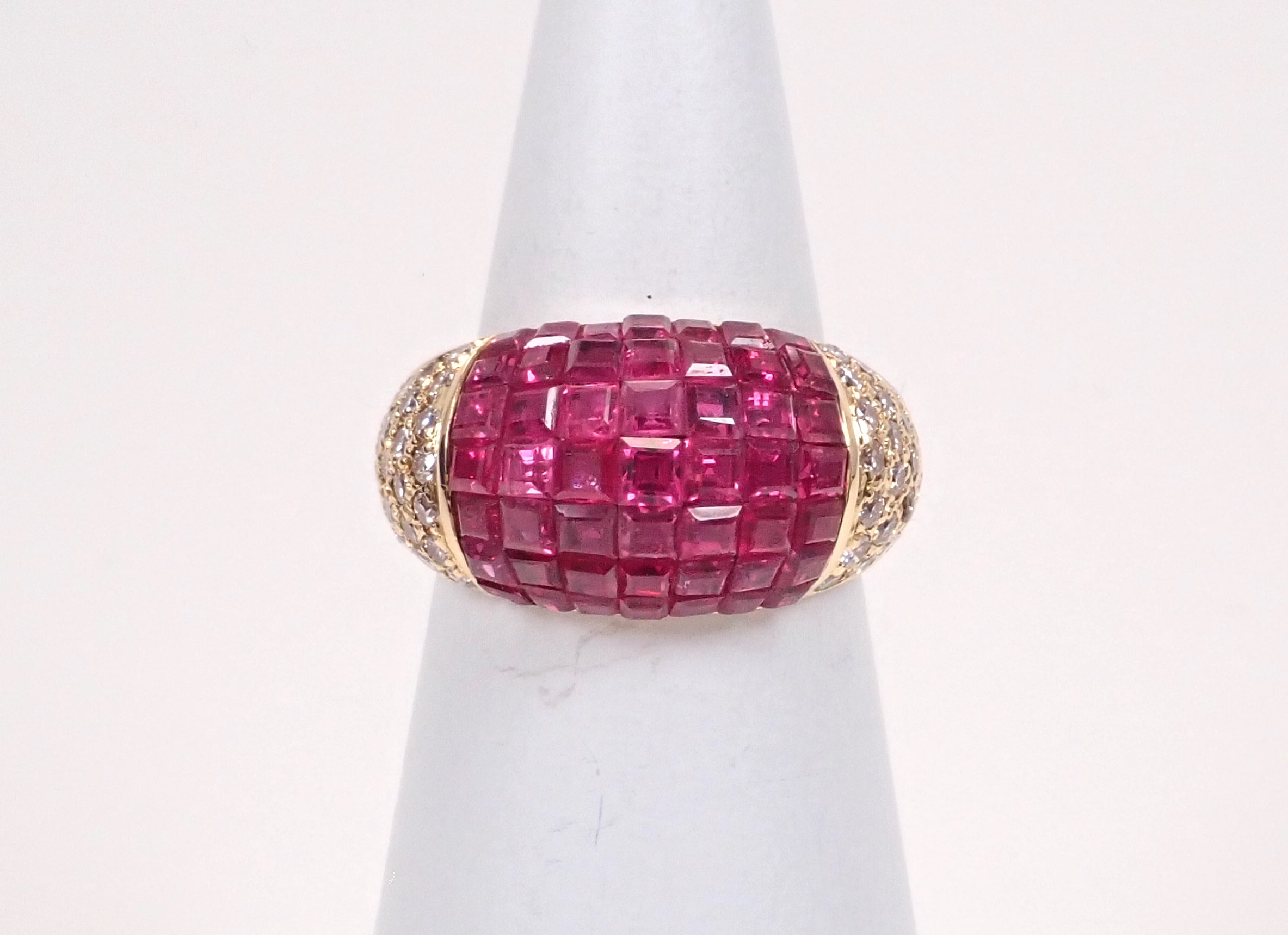 【22602698刊載】【多彩】K18 紅寶石 6.74ct 鑽石 0.91ct 附鑑定證