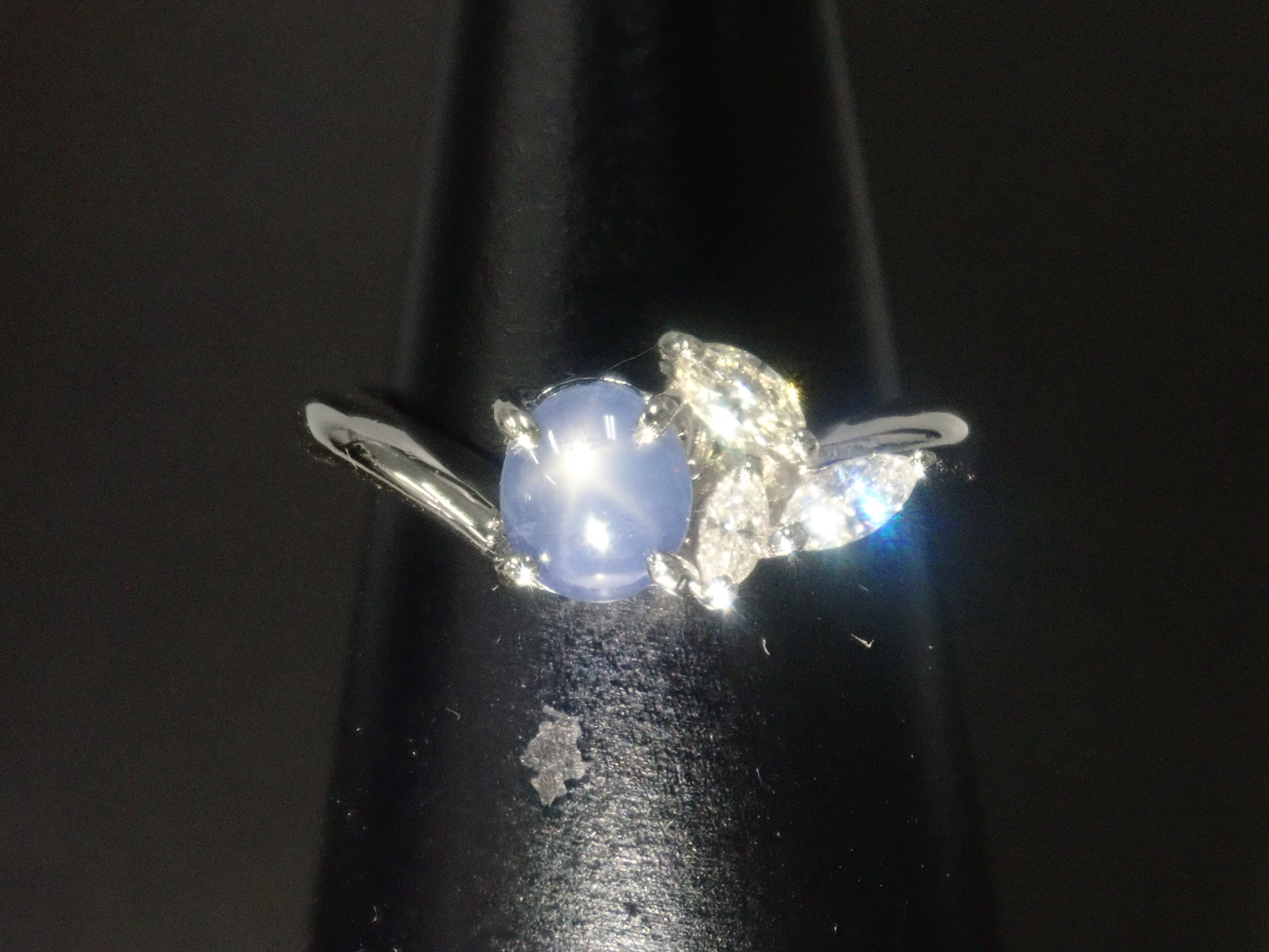 【8/25 22時販売】【カラフリ】Pt900 スターサファイア 0.744ct・ダイヤモンド0.167ctリング 鑑別書