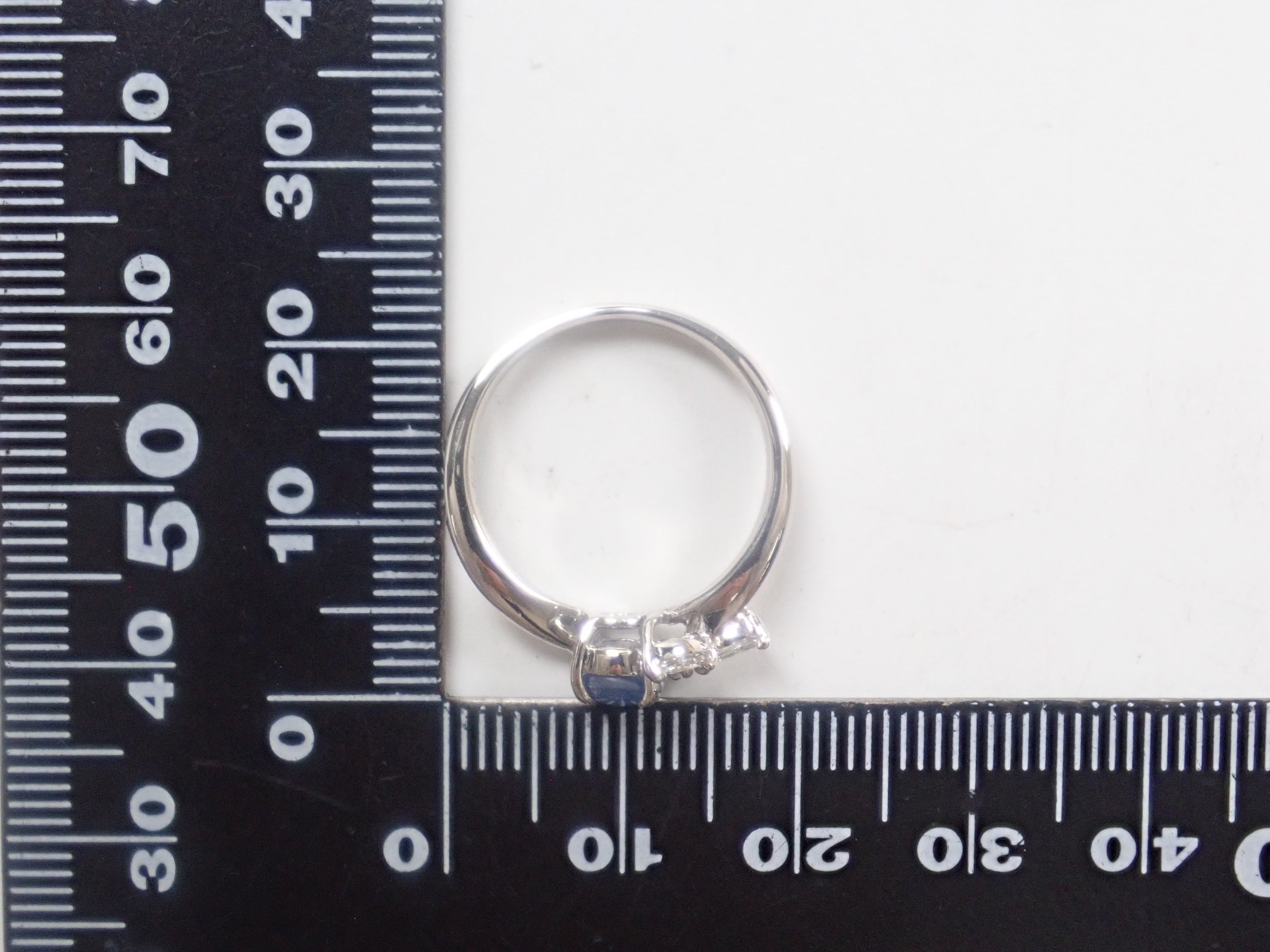 【8/25 22時販売】【カラフリ】Pt900 スターサファイア 0.744ct・ダイヤモンド0.167ctリング 鑑別書