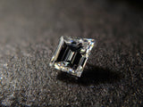 ダイヤモンド 0.039ctルース（トラペーズカット,VSクラス相当）