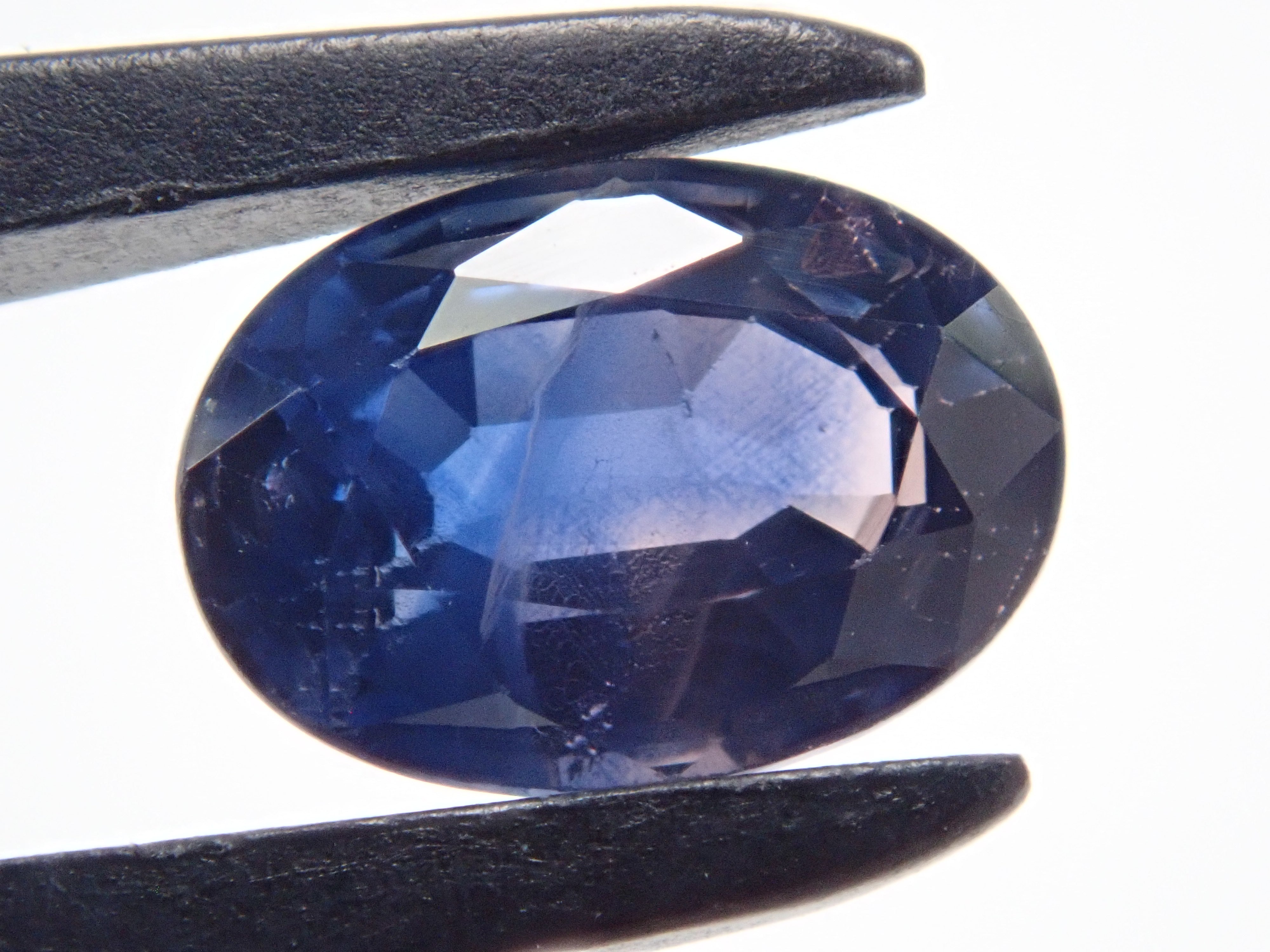 【12544897掲載】バイカラーサファイア 1.341ctルース