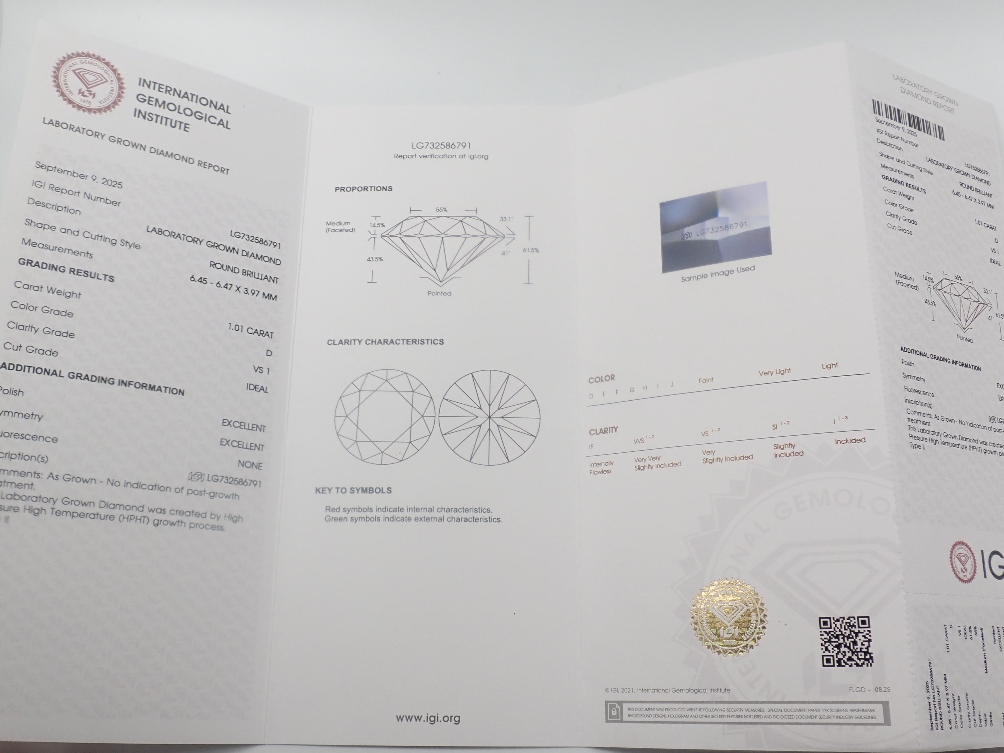 【6/7 22點販售】《限量3套》1.0克拉/D/VS-VVS/IDEAL實驗室培育鑽石（合成鑽石）＆2顆稀有蛋面切割寶石，共3顆寶石《多件購買享折扣》