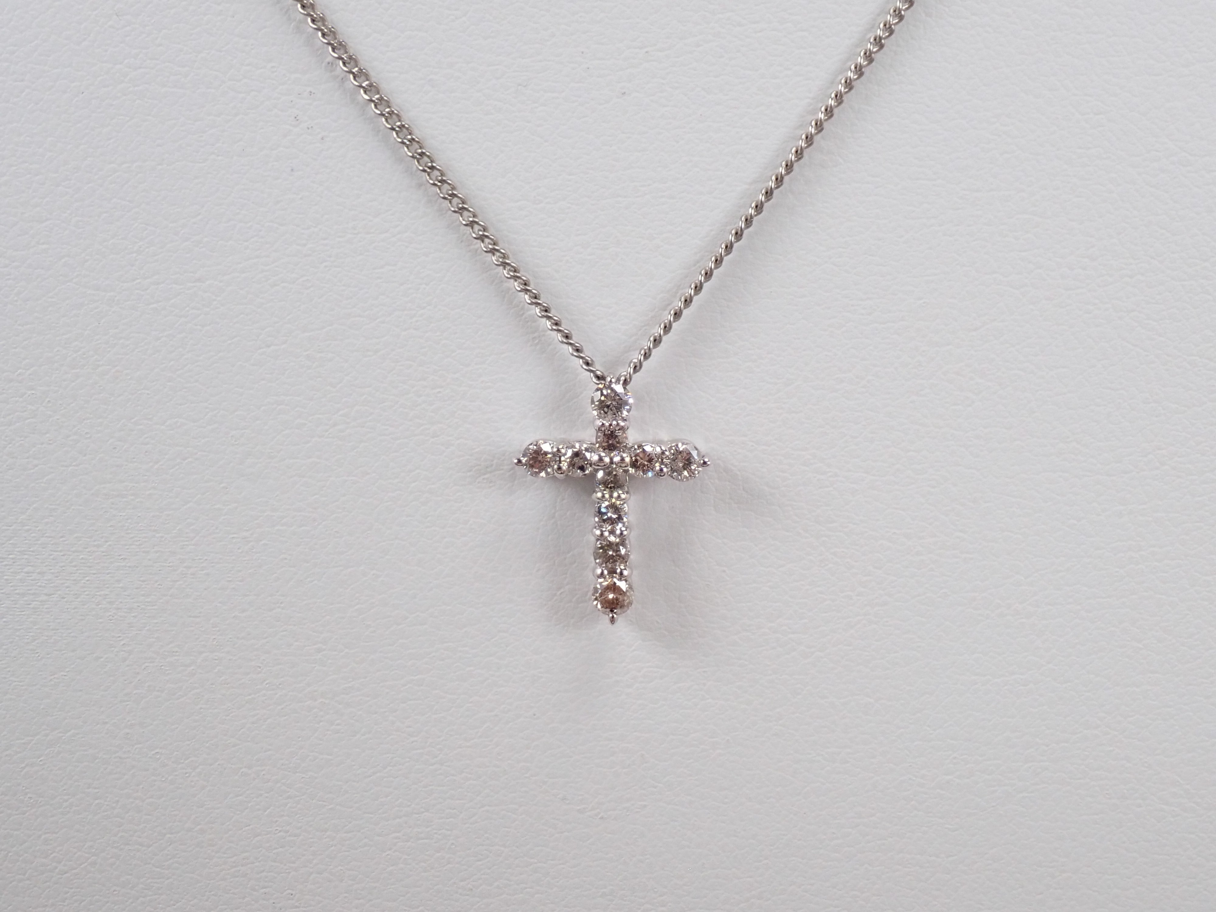 K18WG ダイヤモンド 0.5ct クロスモチーフ ペンダントトップ