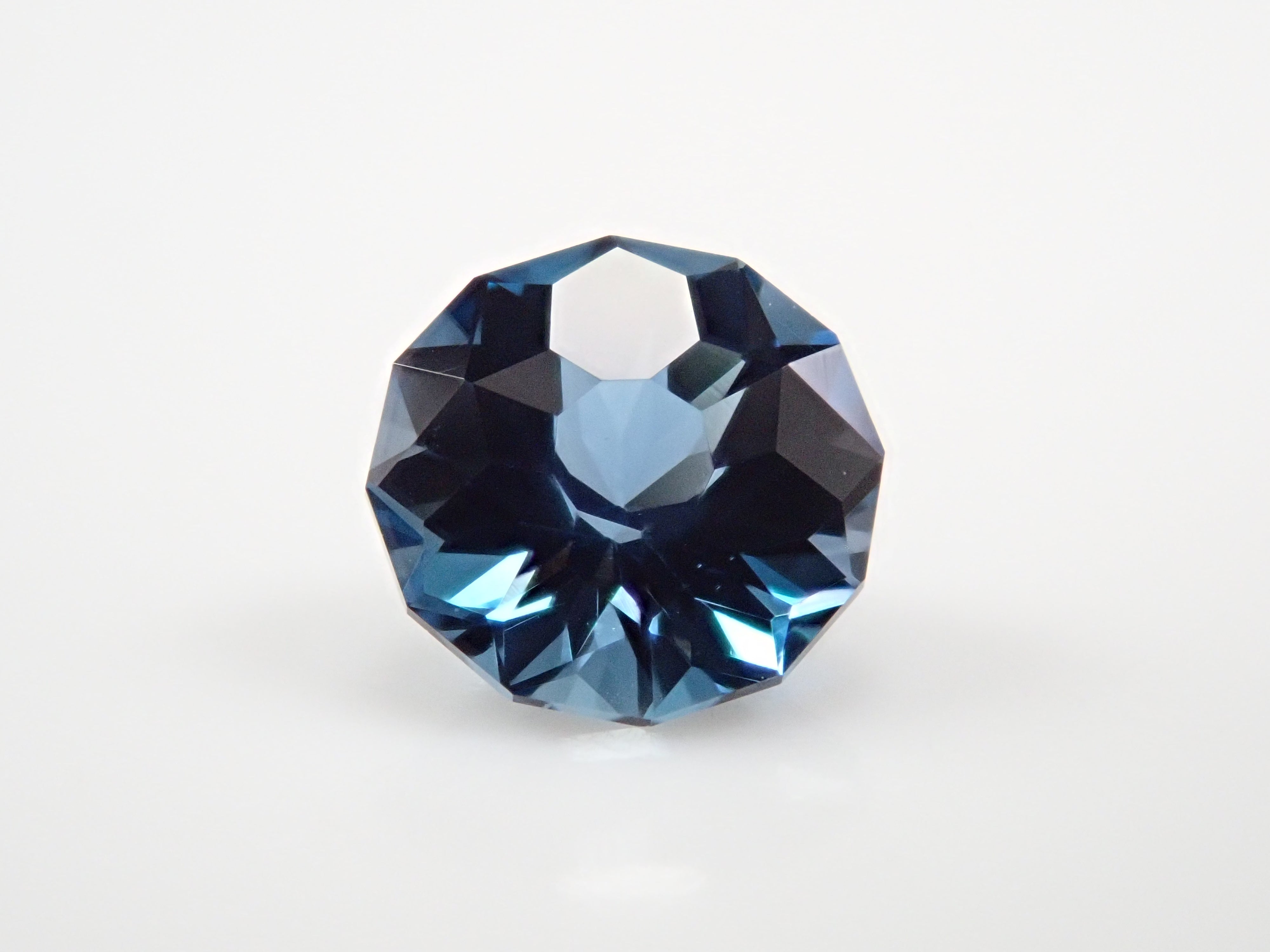 ロンドンブルートパーズ　Phool London Blue Topaz