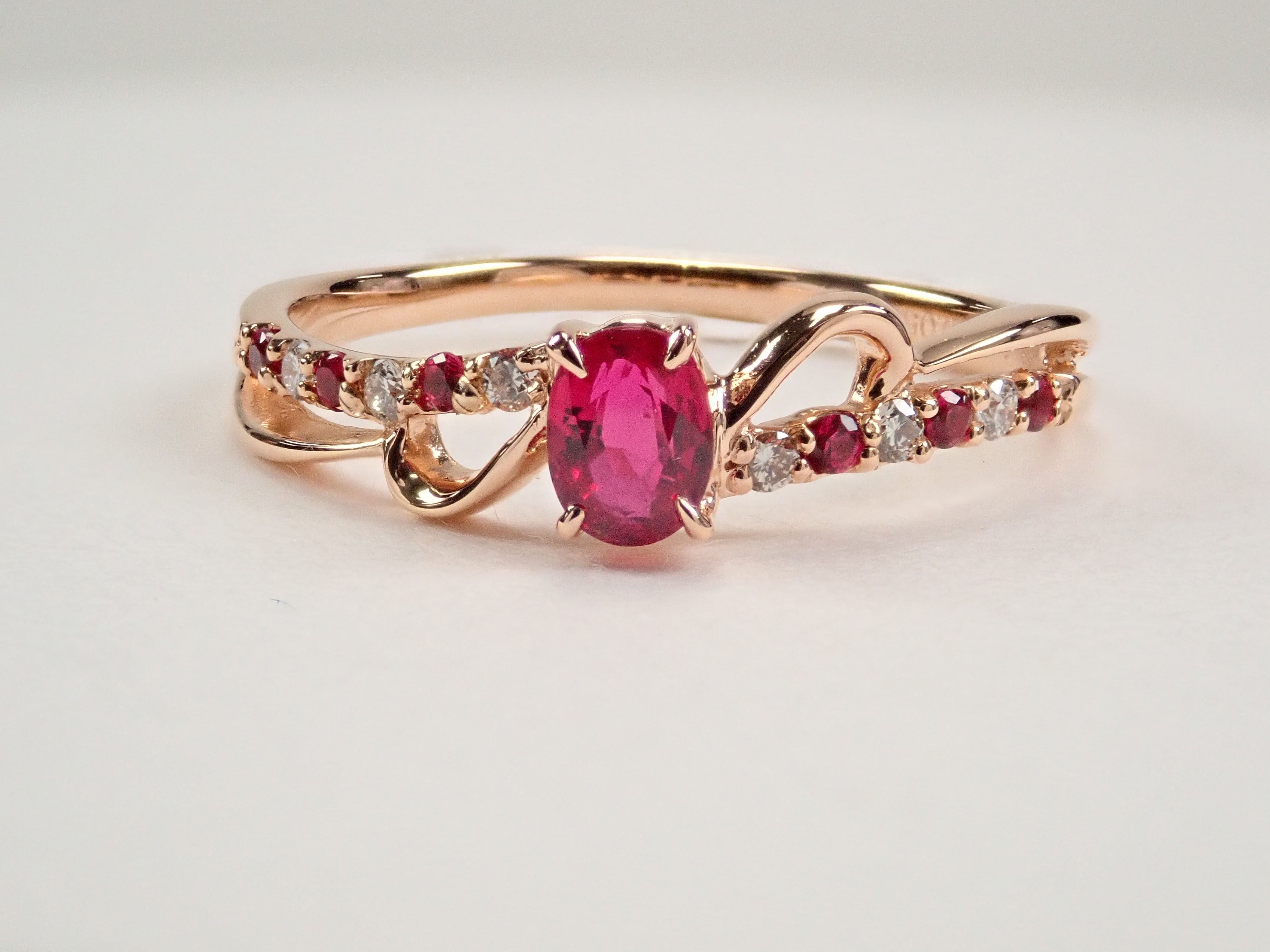 ピジョンブラッドルビー 0.28ct リング AIGS