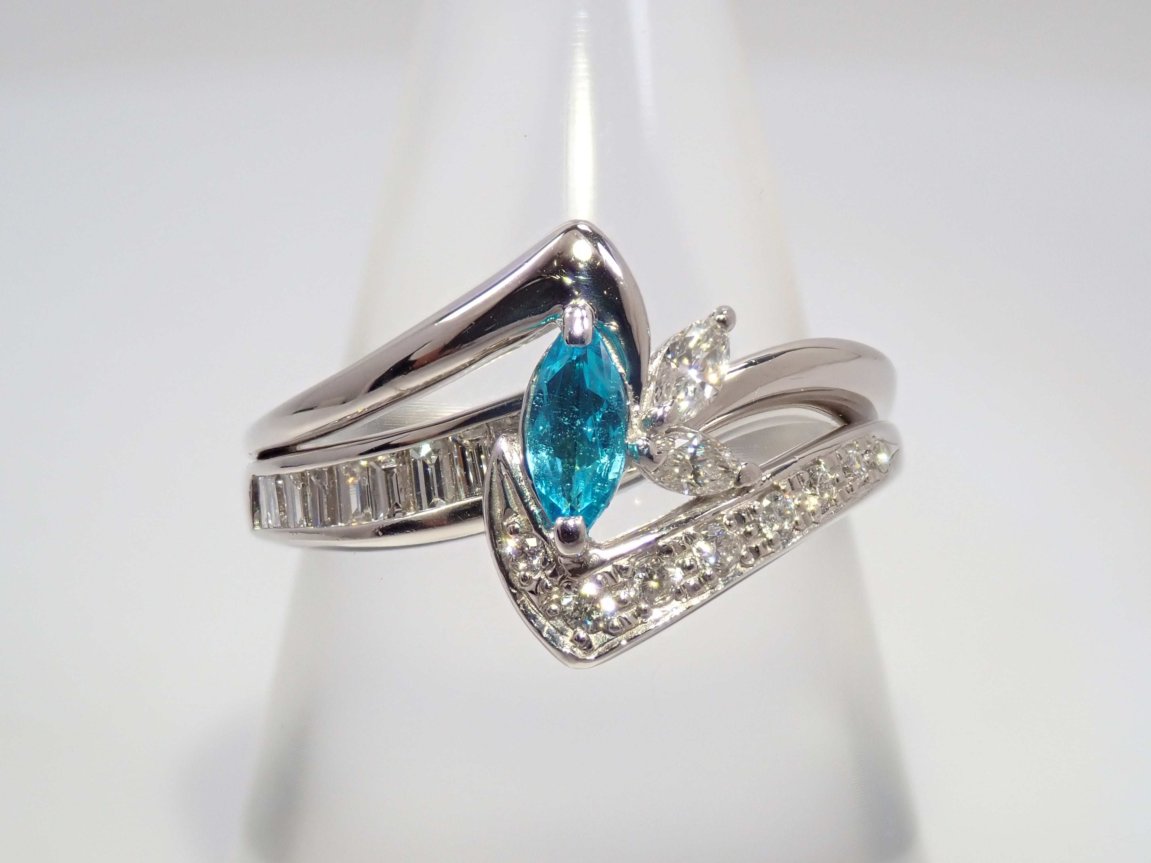 【抽選販売0812_12】Pt900 ブラジル産パライバトルマリン 0.175ct ・ダイヤモンド0.185リング（CuO:1.4%、MnO:0.2%）