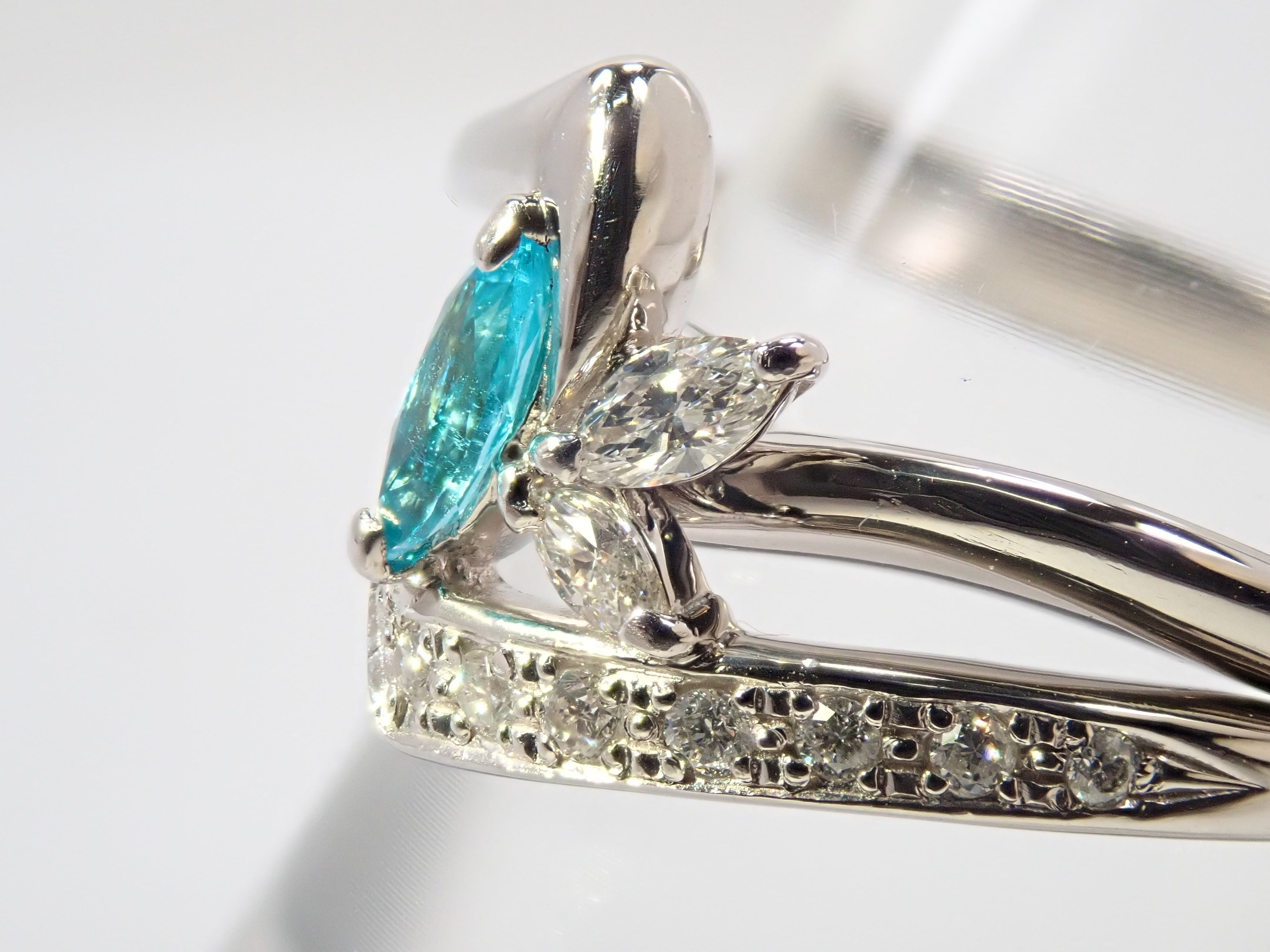 【抽選販売0812_12】Pt900 ブラジル産パライバトルマリン 0.175ct ・ダイヤモンド0.185リング（CuO:1.4%、MnO:0.2%）