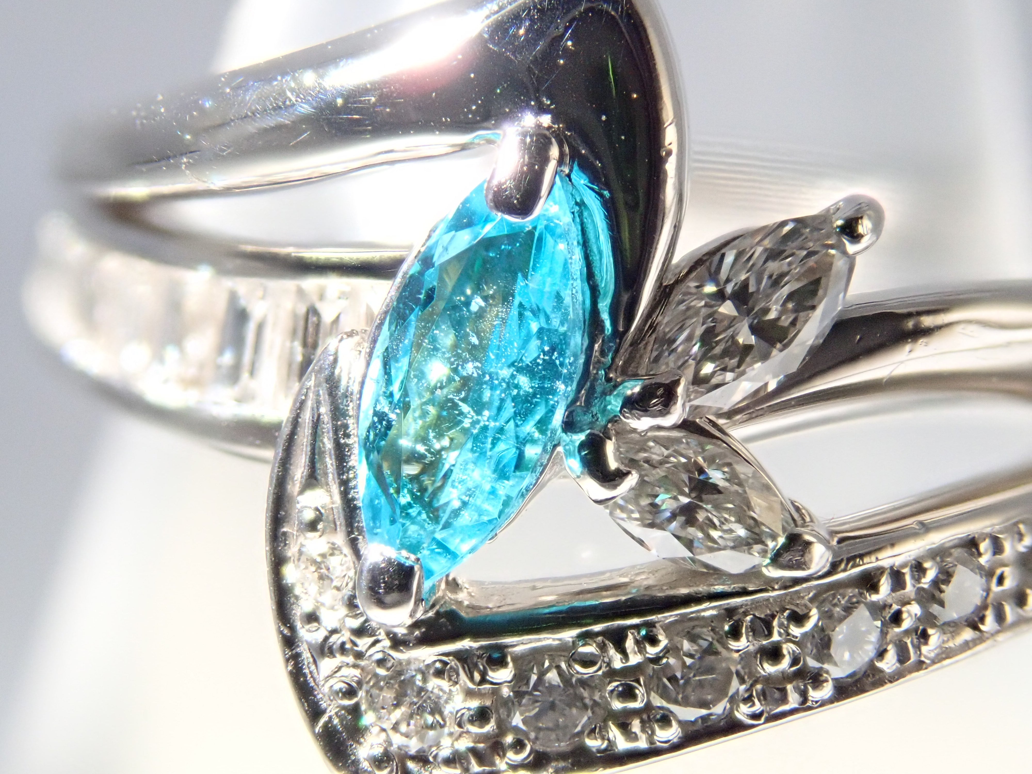 【抽選販売0812_12】Pt900 ブラジル産パライバトルマリン 0.175ct ・ダイヤモンド0.185リング（CuO:1.4%、MnO:0.2%）