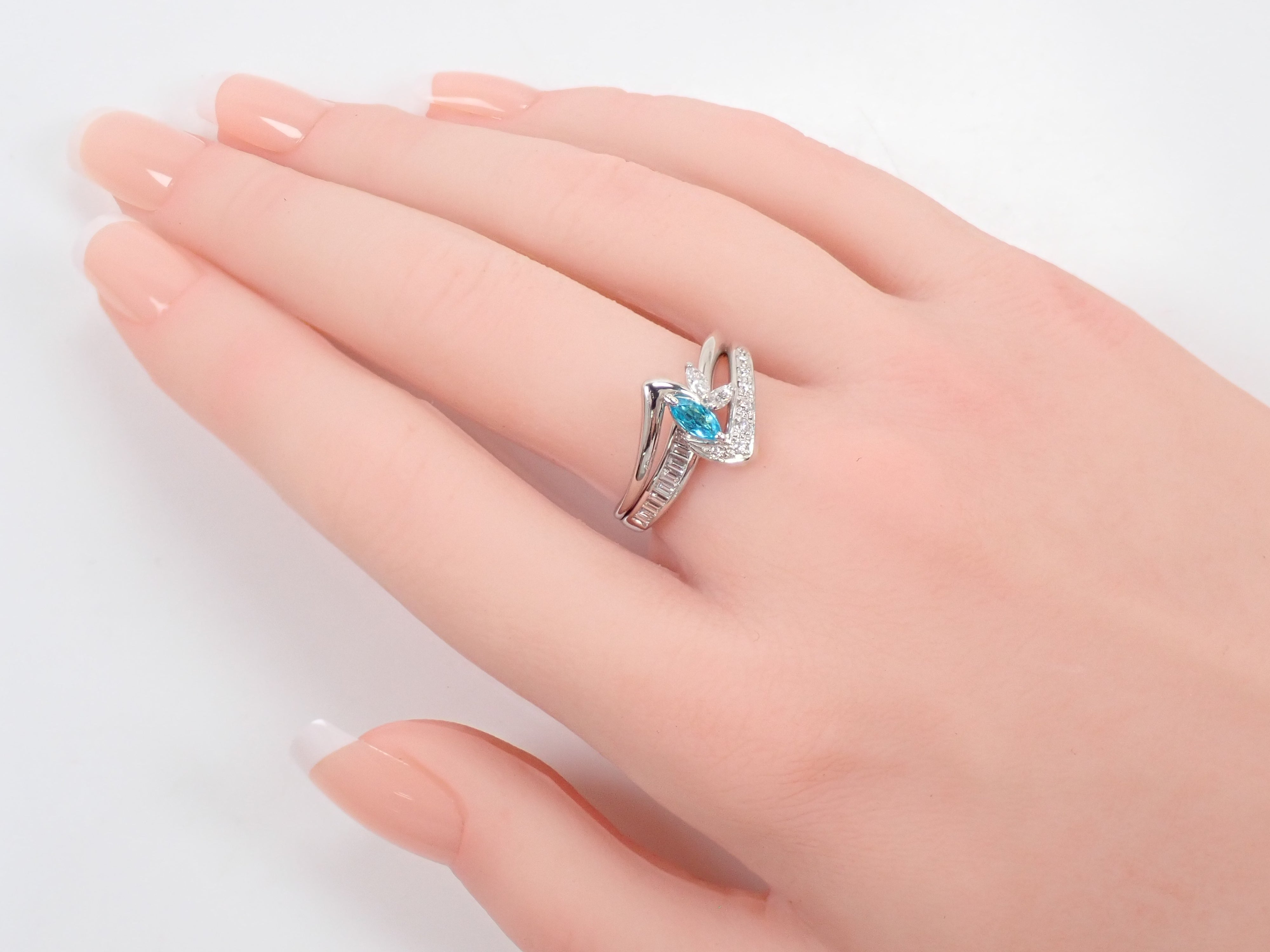 【抽選販売0812_12】Pt900 ブラジル産パライバトルマリン 0.175ct ・ダイヤモンド0.185リング（CuO:1.4%、MnO:0.2%）