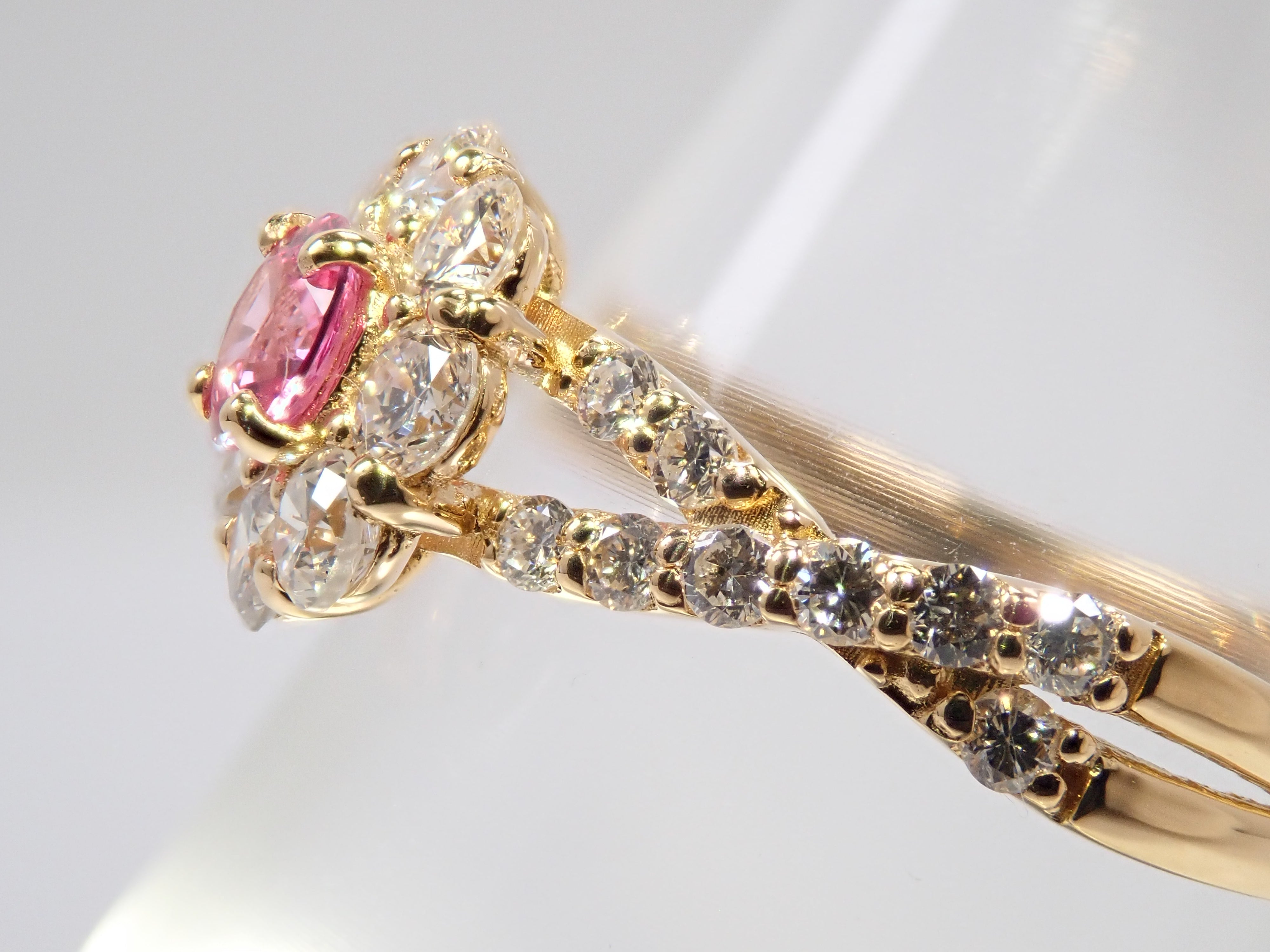 【抽選販売0812_10】K18 マダガスカル産パパラチアサファイア 0.278ct・ダイヤモンド0.67ctリング DGL鑑
