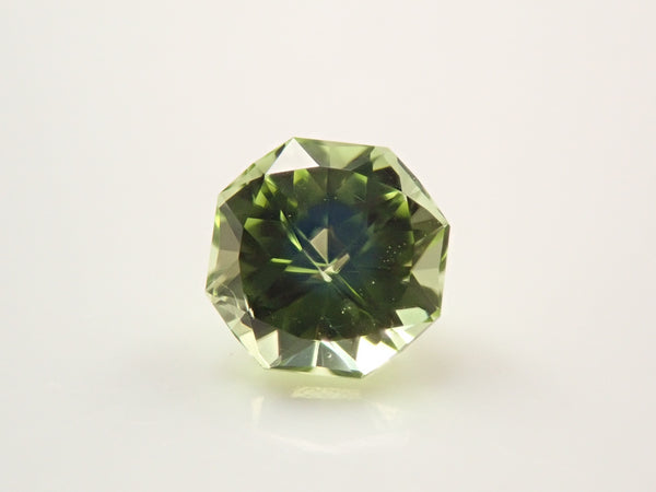 アメリカ産ペリドット 0.432ctルース