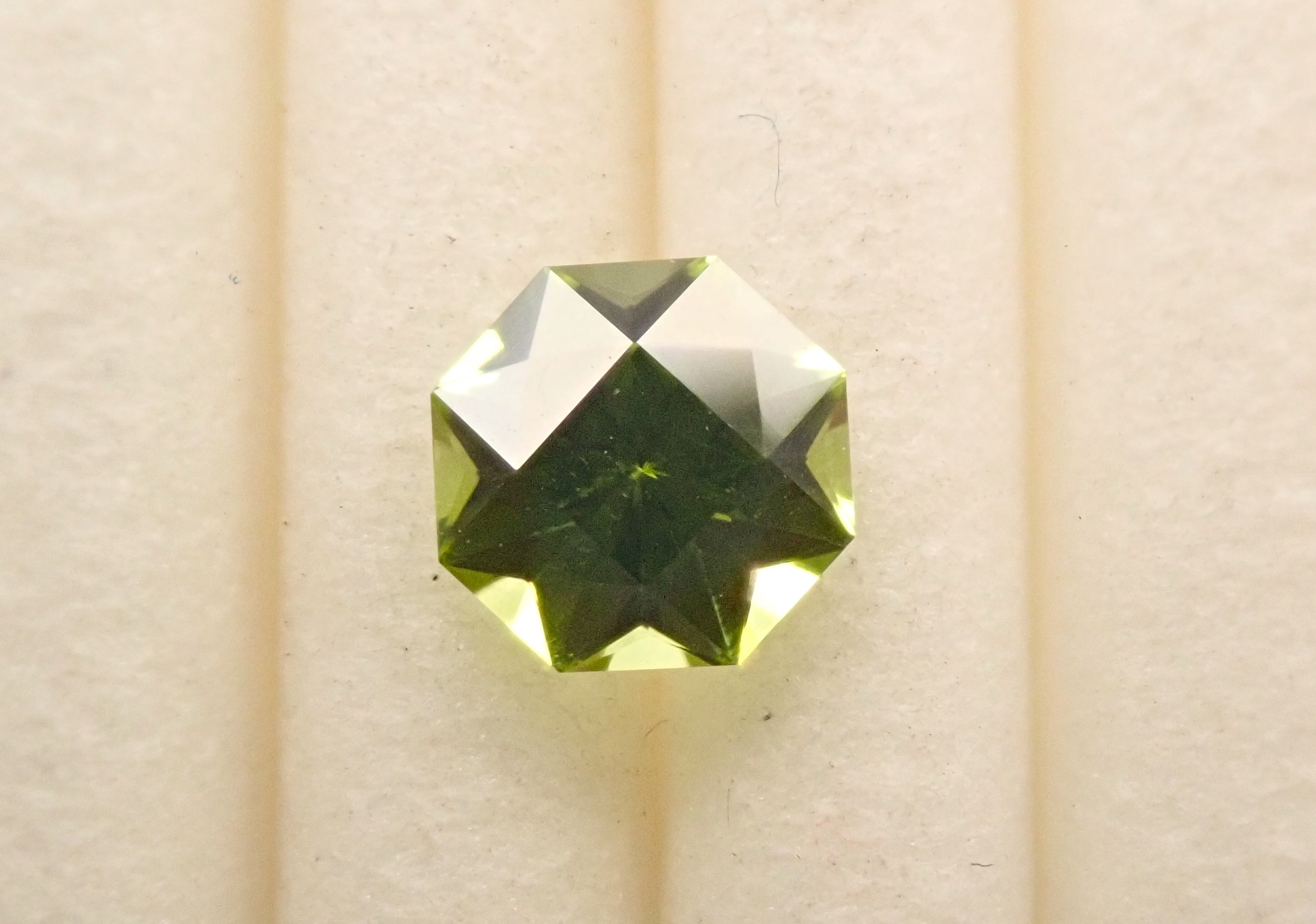 [12560193] 美國橄欖石 0.410ct 裸石