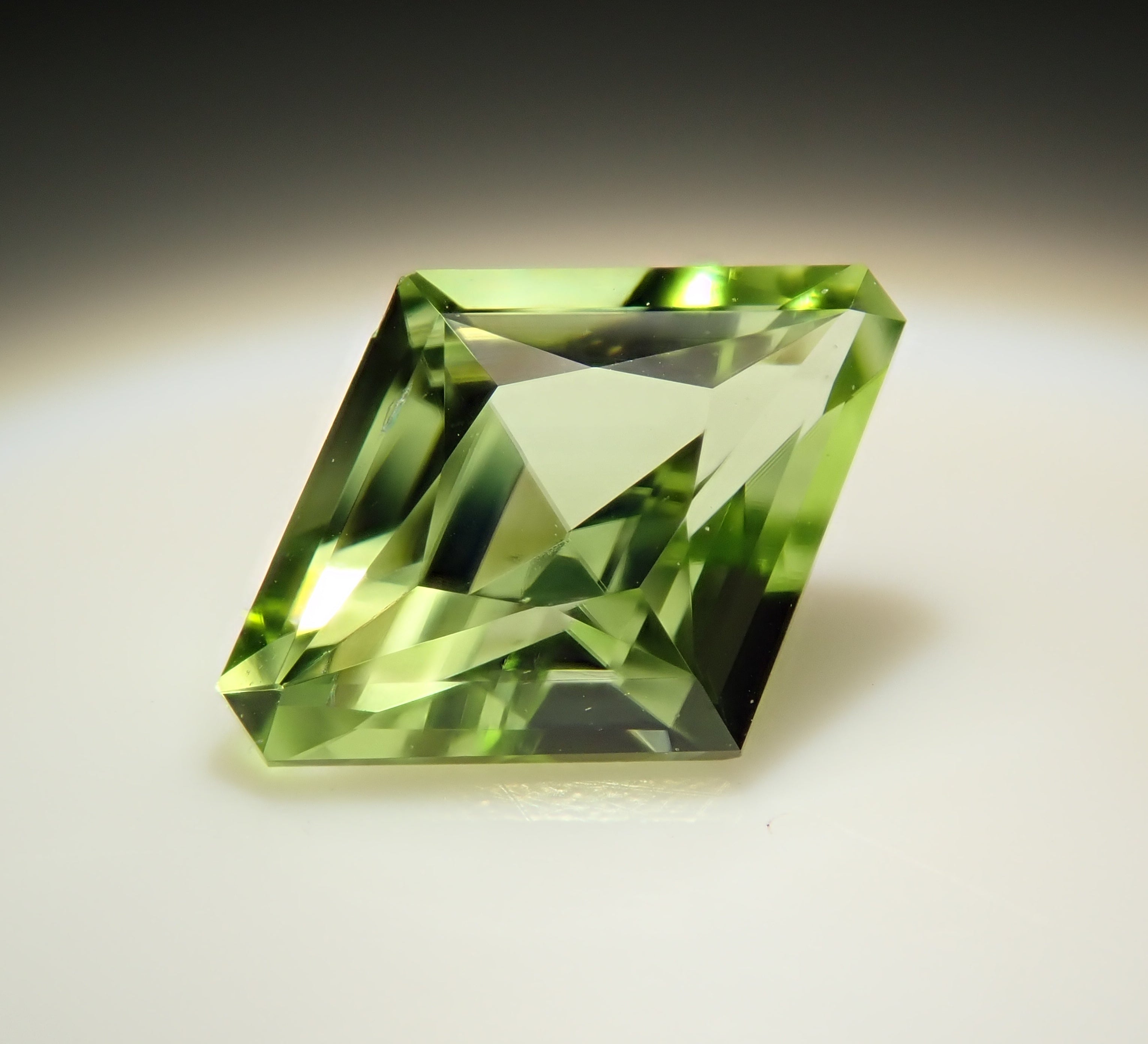 [12560198] 美國橄欖石 0.423ct 裸石