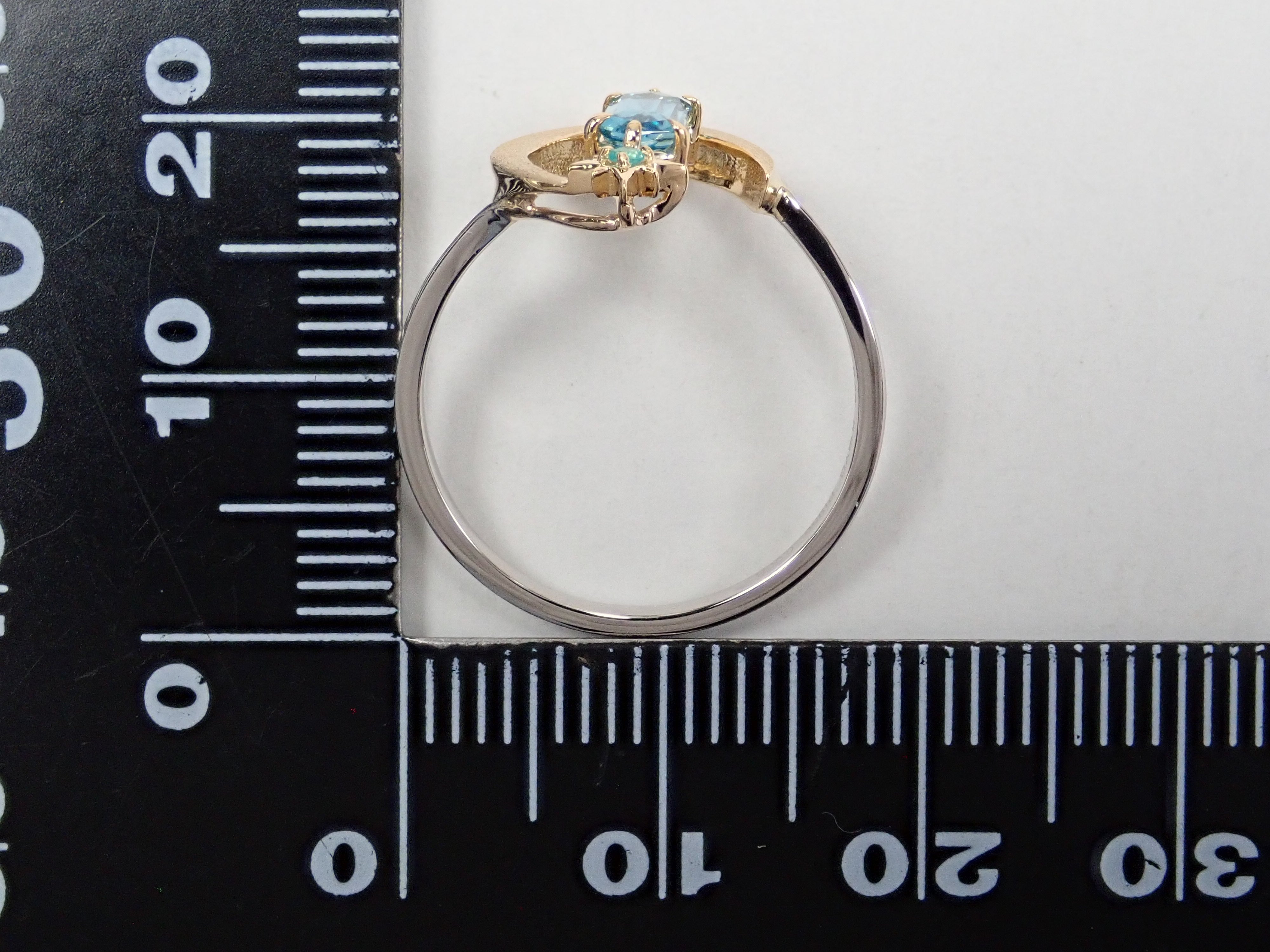 K18/Pt950 Cambodian Blue Zircon 0.48ct Paraiba Tourmaline Ring