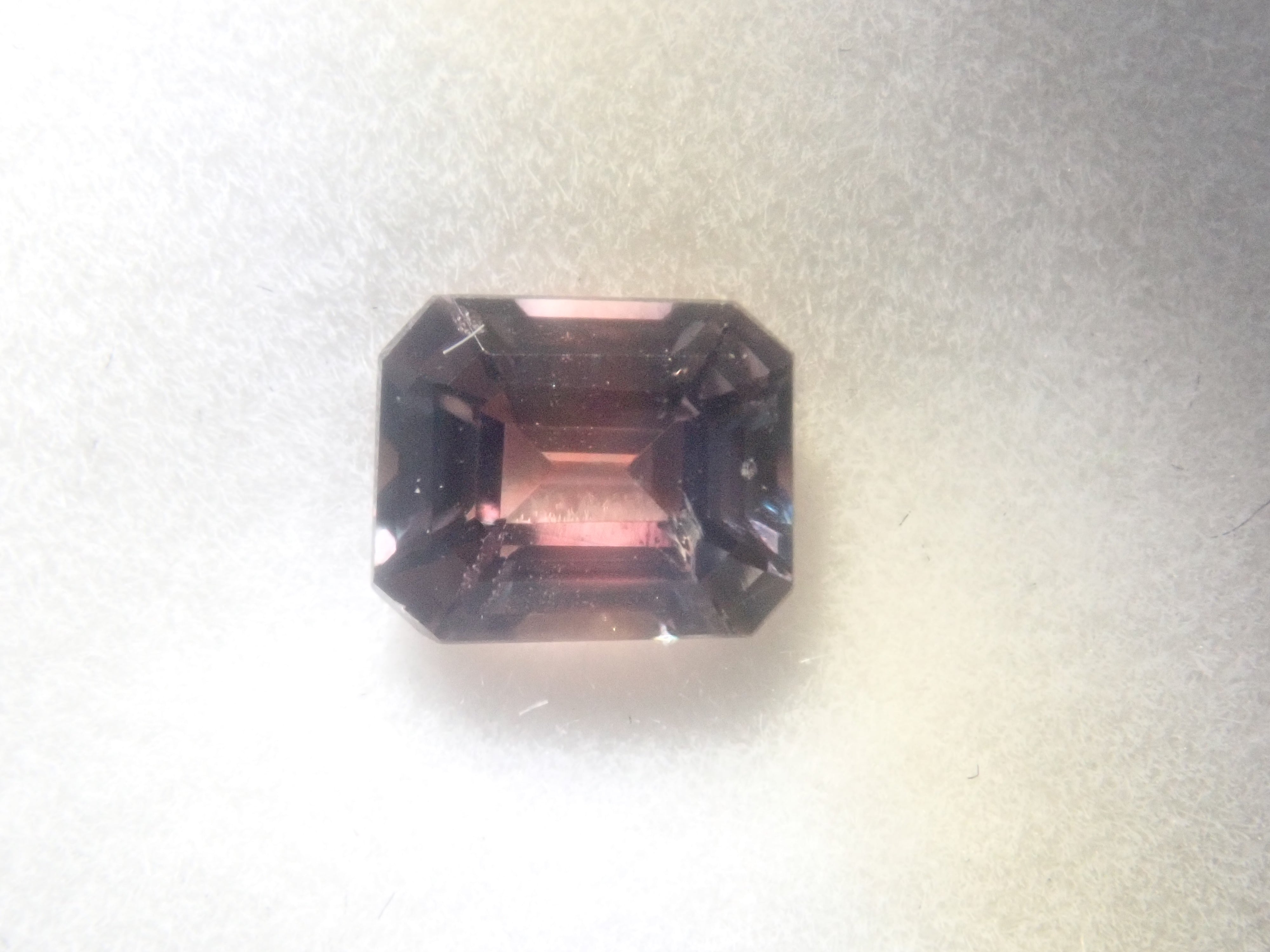[6/ 10 PM JST Release] 《Limited to 11 Stones》Bicolor Gemstone Gacha featuring Paraiba Tourmaline and Euclase 《Bulk Purchase Discount Available》