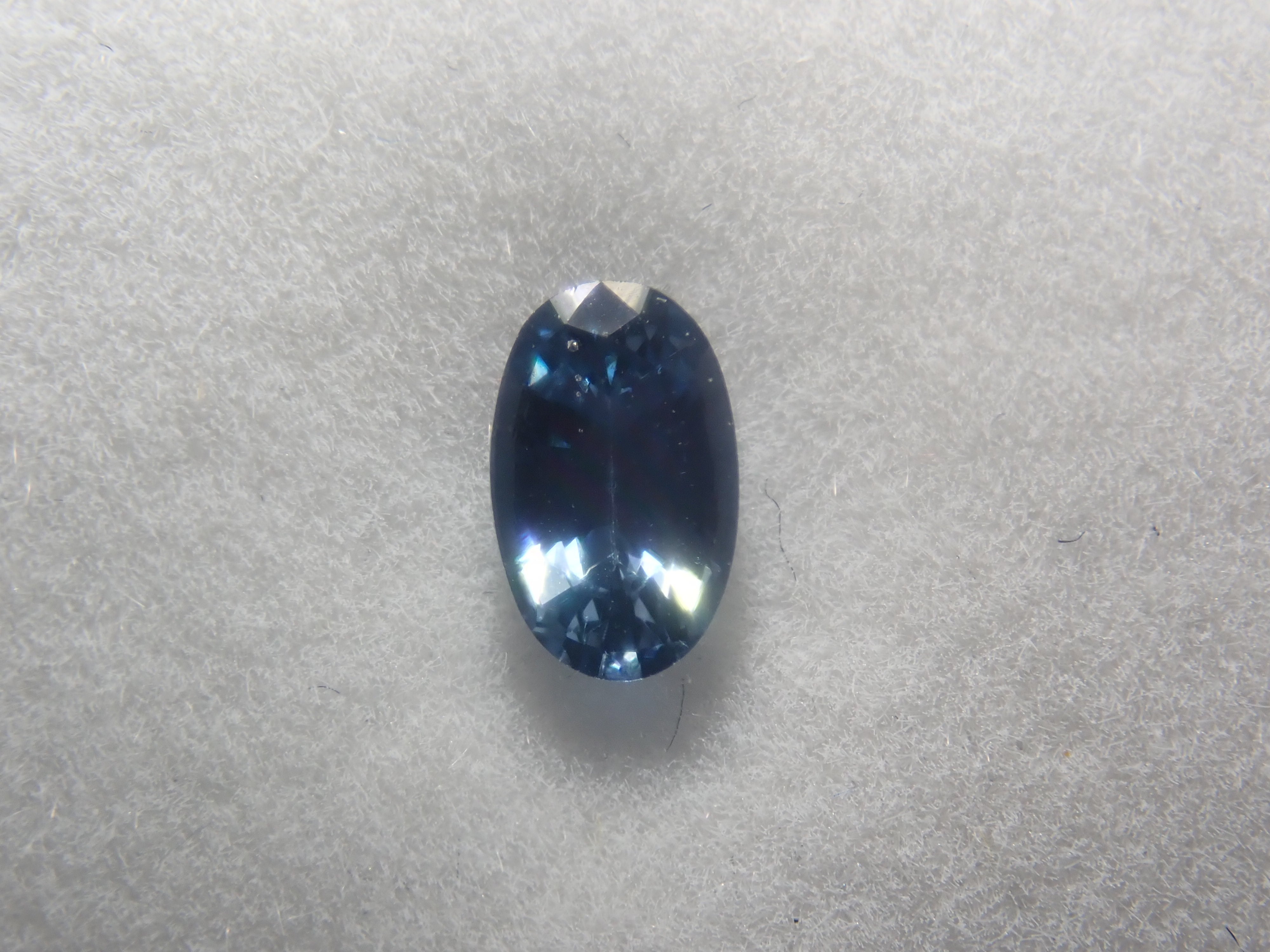 [6/ 10 PM JST Release] 《Limited to 11 Stones》Bicolor Gemstone Gacha featuring Paraiba Tourmaline and Euclase 《Bulk Purchase Discount Available》
