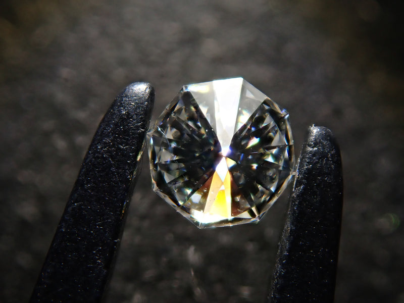 ダイヤモンド 0.131ctルース(F, VS-1)