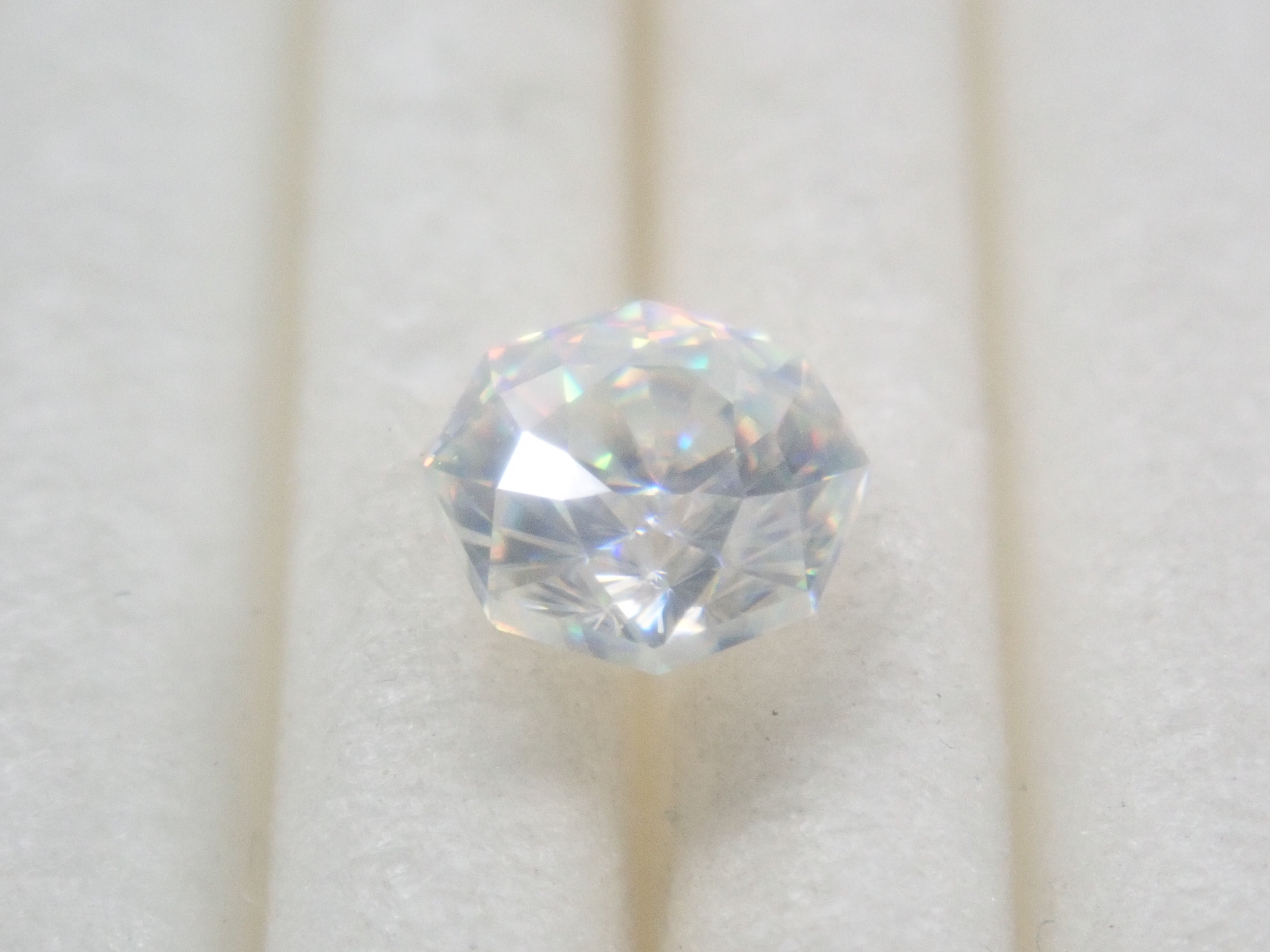 [Sale on August 27th at 10 PM] Synthetic Rutile 0.566ct Loose Stone