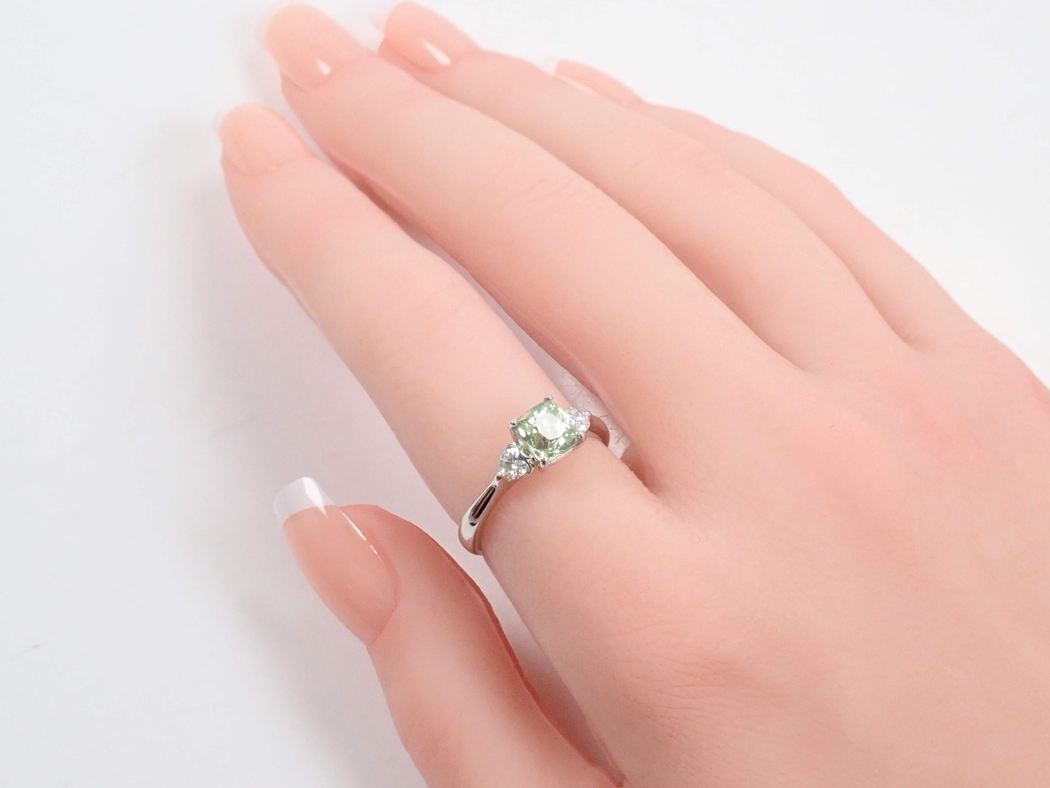 【22602712掲載】【カラフリ】Pt900 グロッシュラーガーネット 1.31ct ダイヤモンド0.24ctリング鑑別書