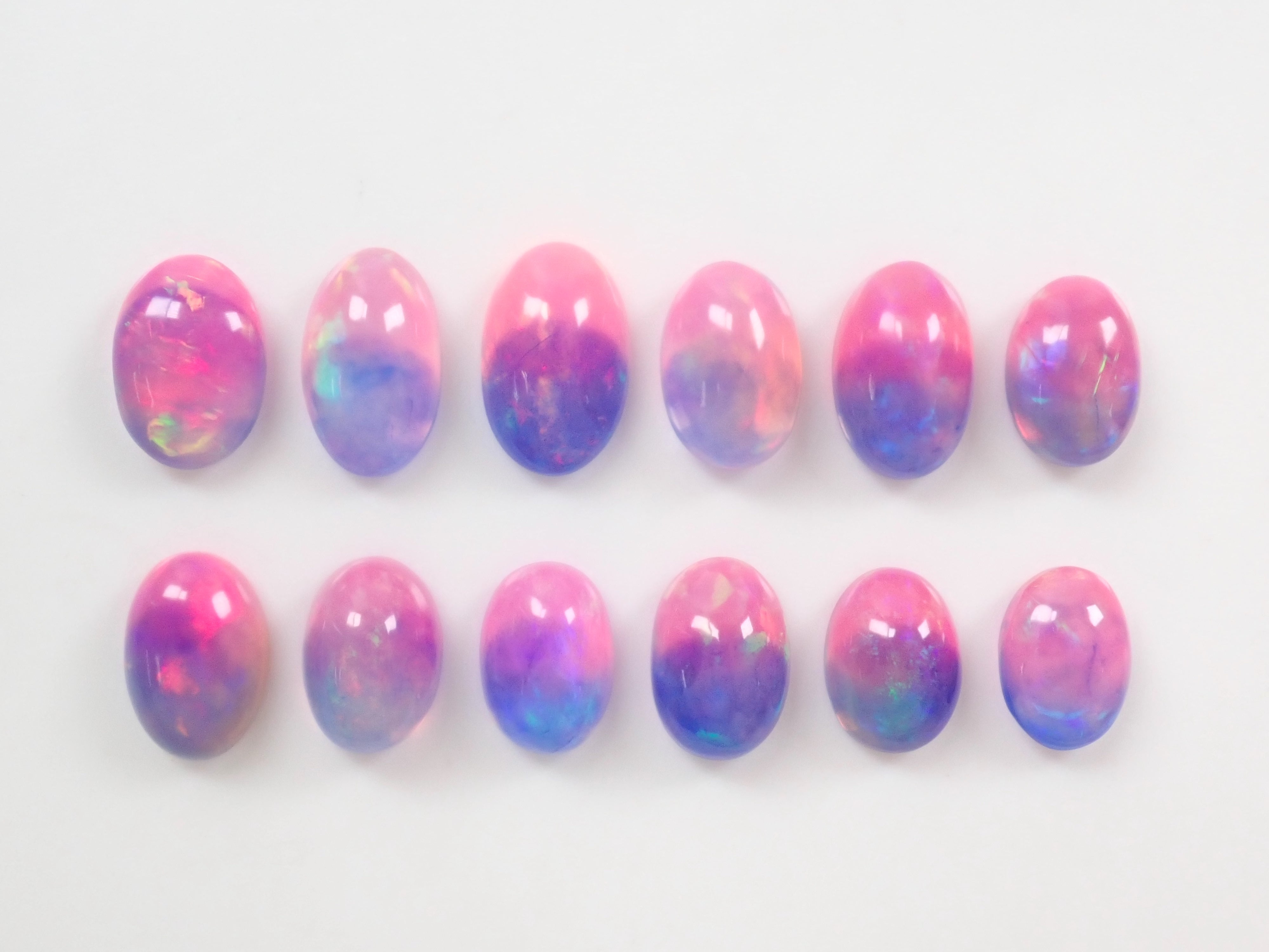 [On sale May 29th at 10 PM] "Checker x Sui" Koshu Kiseki Cut Mexican Fire Opal (usually 79,800 yen) Gacha with only 10 stones available. Win a Fire Opal (and receive one Contraluz!). [Multiple purchase discount available]