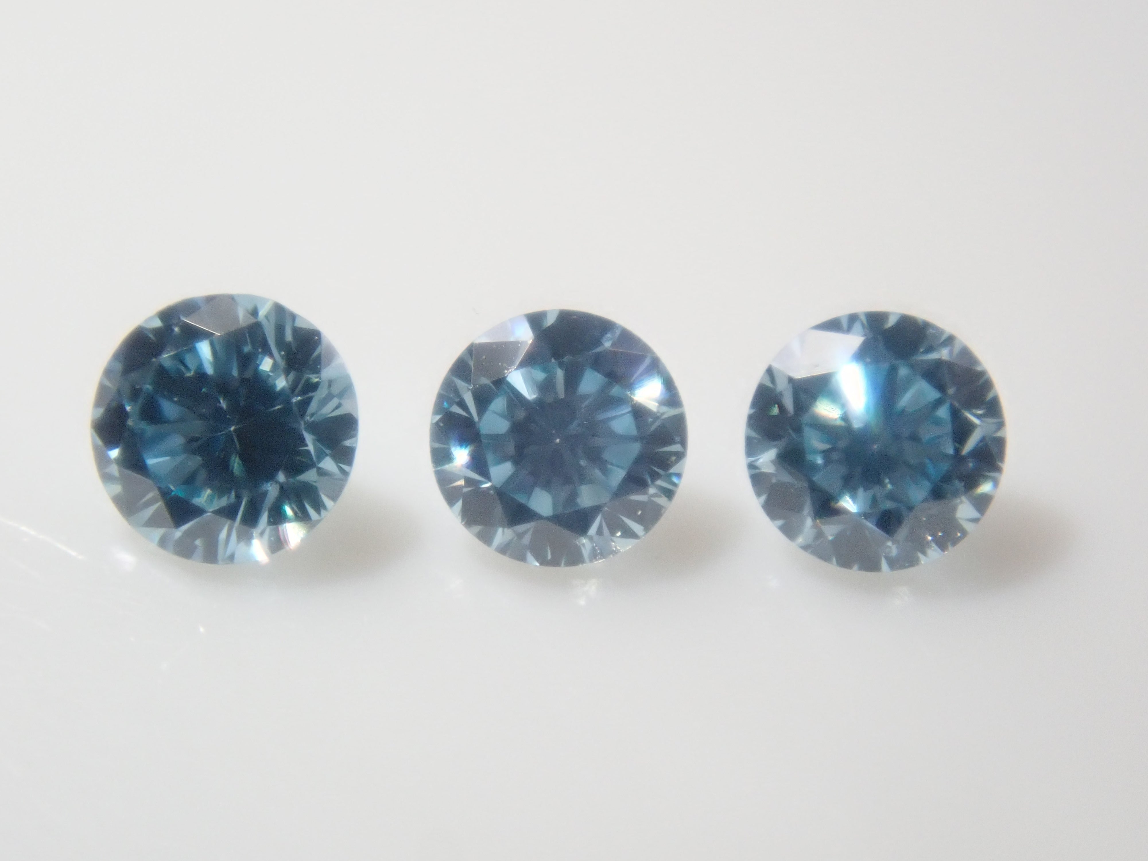 Limited to 10 stones: London Blue Diamond Gacha Loose Stone (including 3.6mm, VS-SI grade equivalent, treated) [Multiple purchase discounts available]